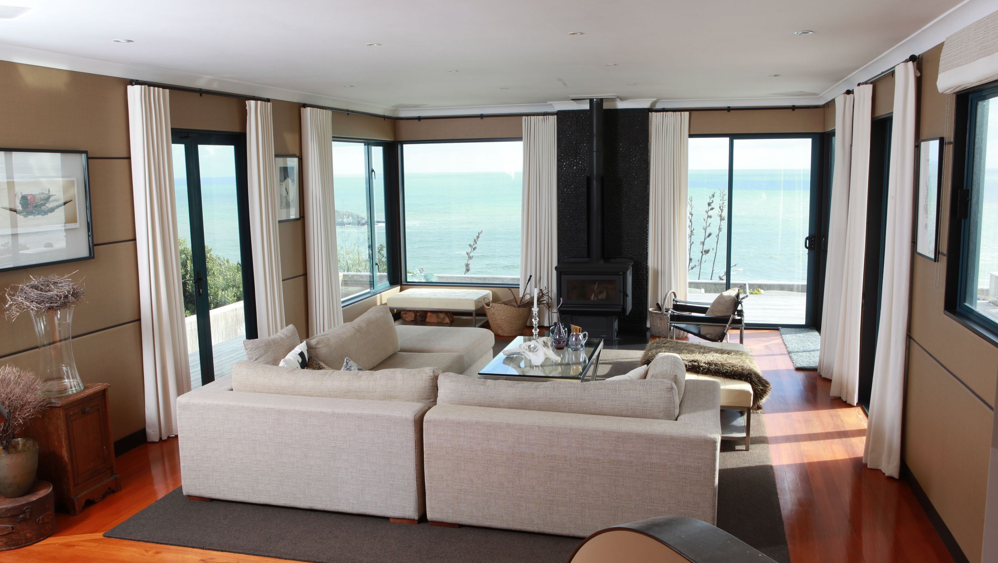Muriwai Beach Fit Out