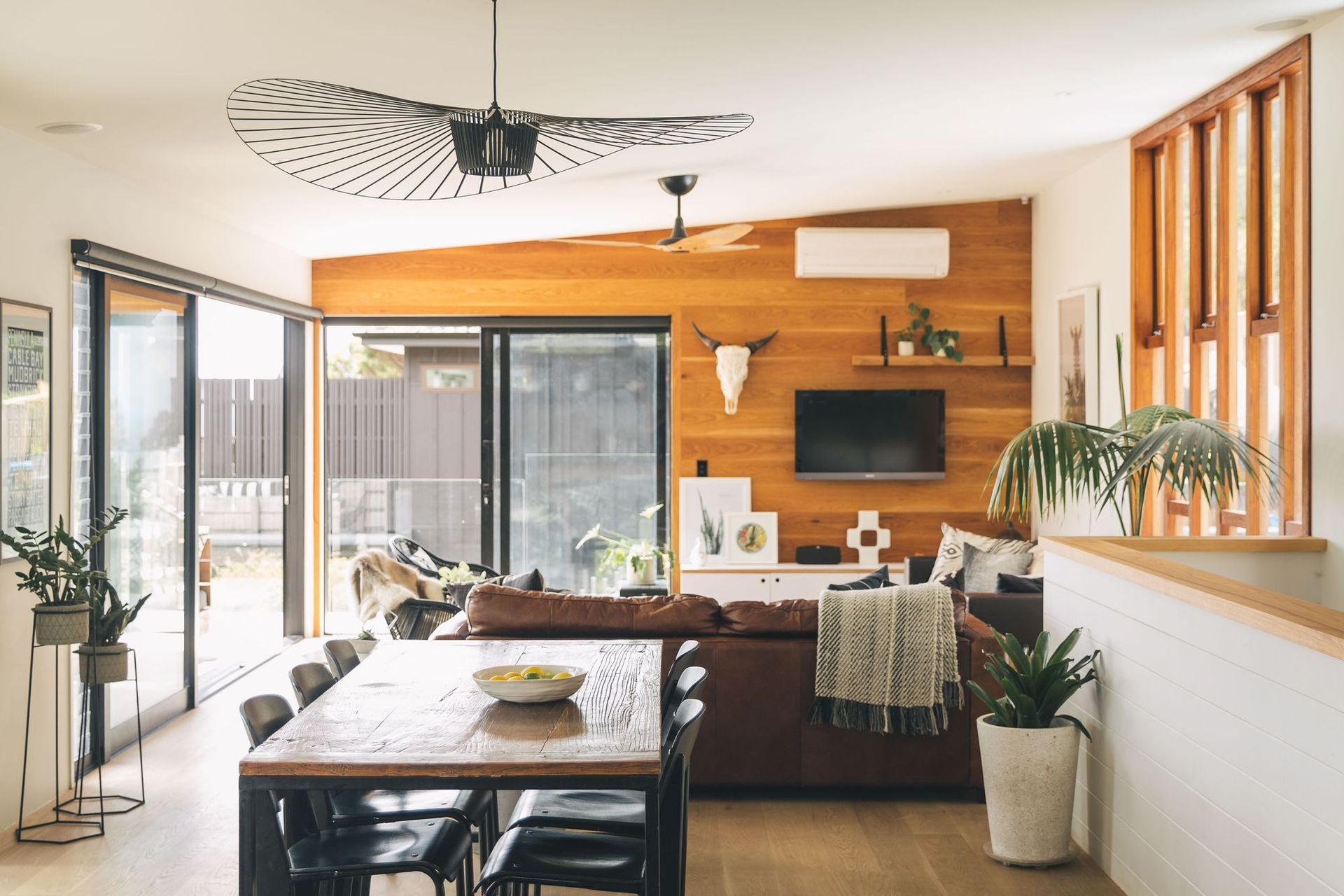 TIRI VIEW HOUSE