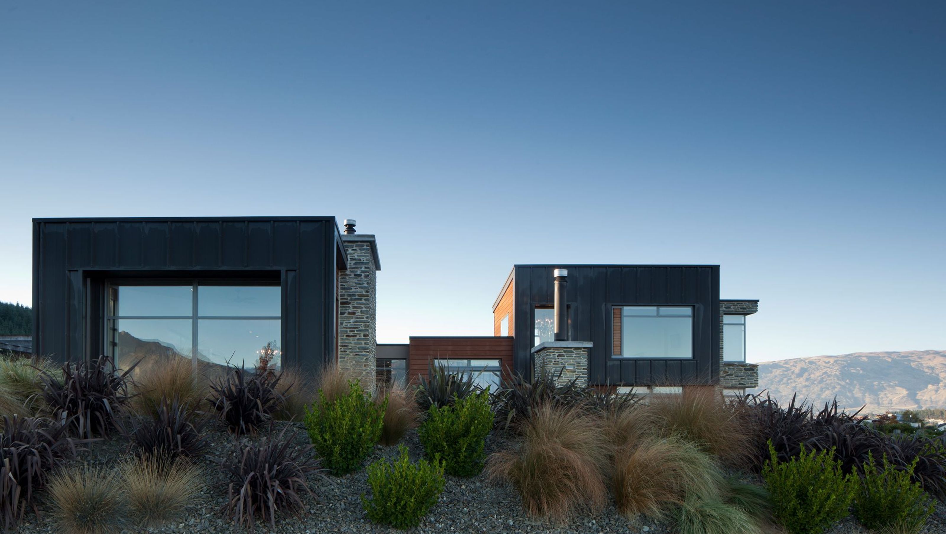 Peninsula Bay Residence