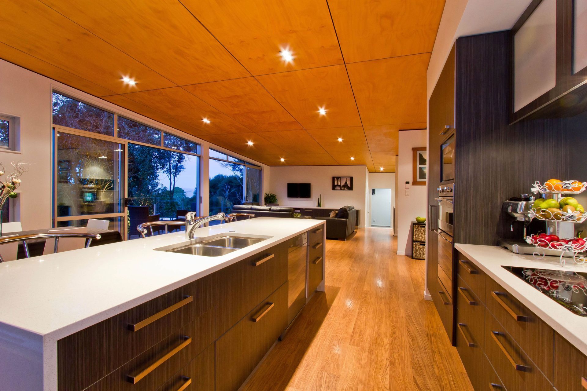 S HOUSE
