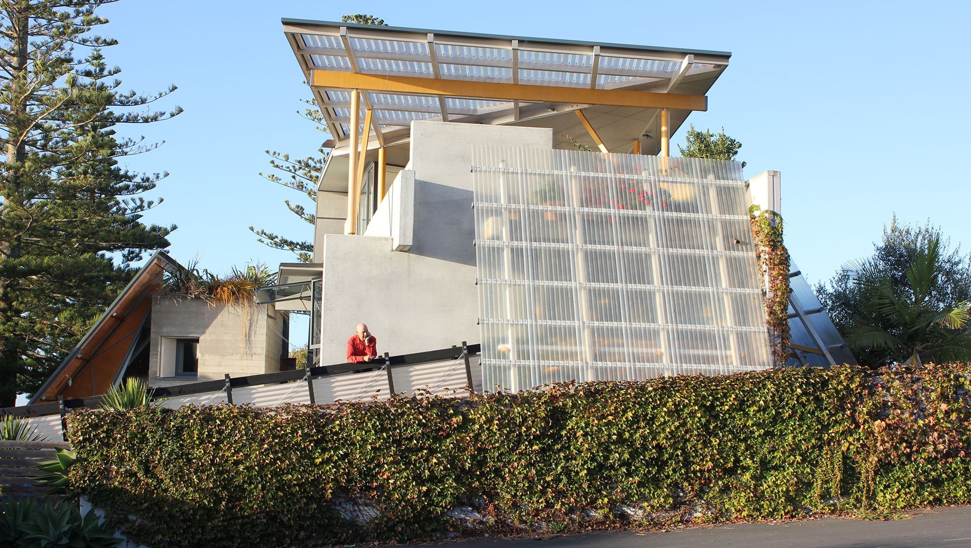Narrow Neck House