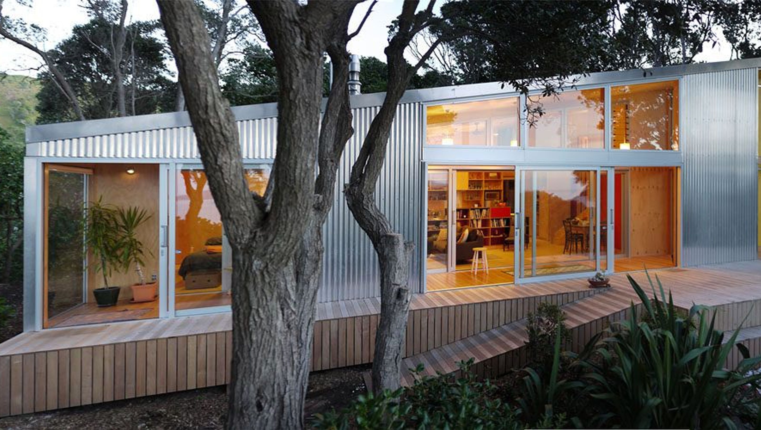 Lloyd Holiday House