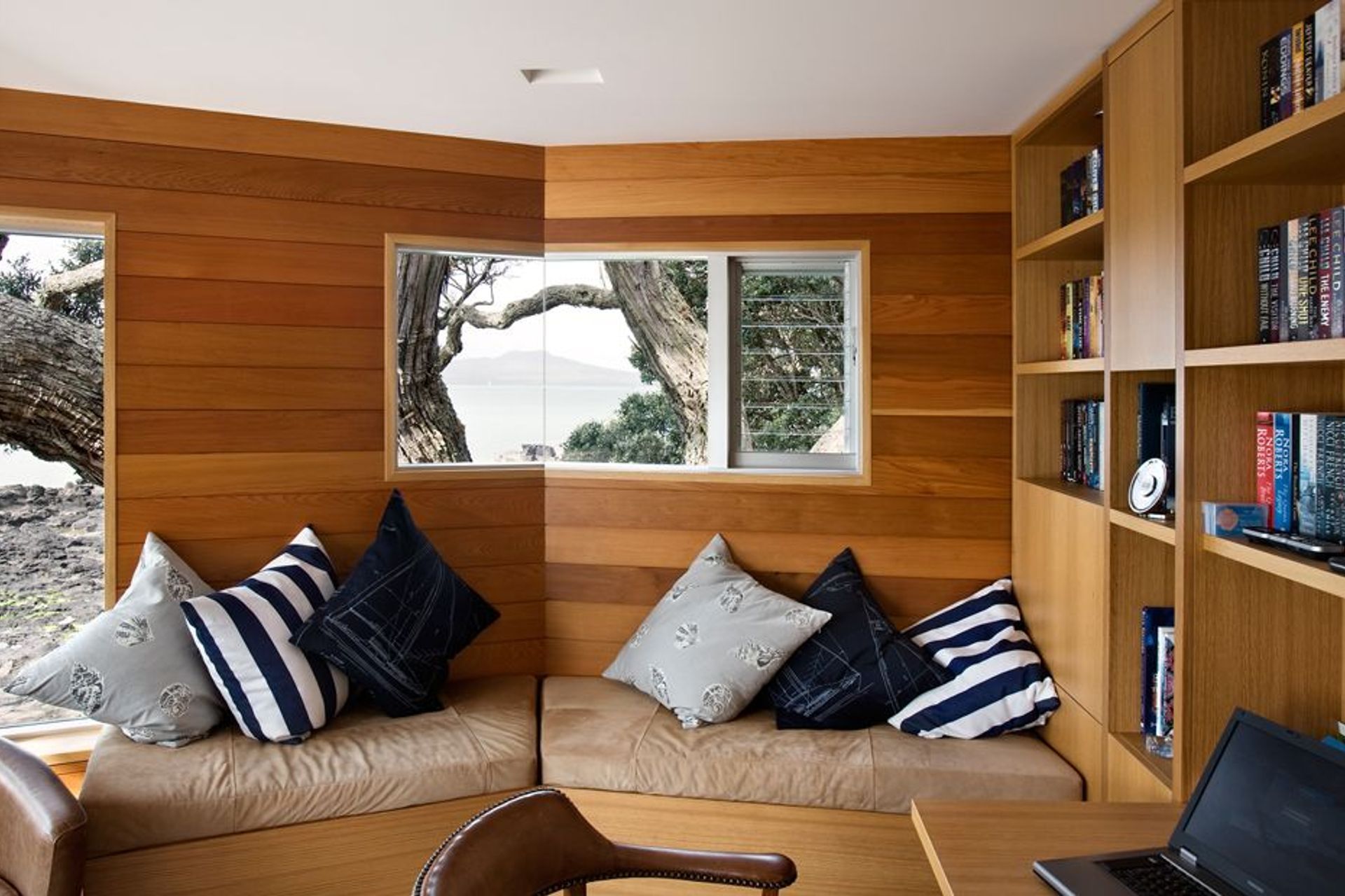 Thorne Bay House