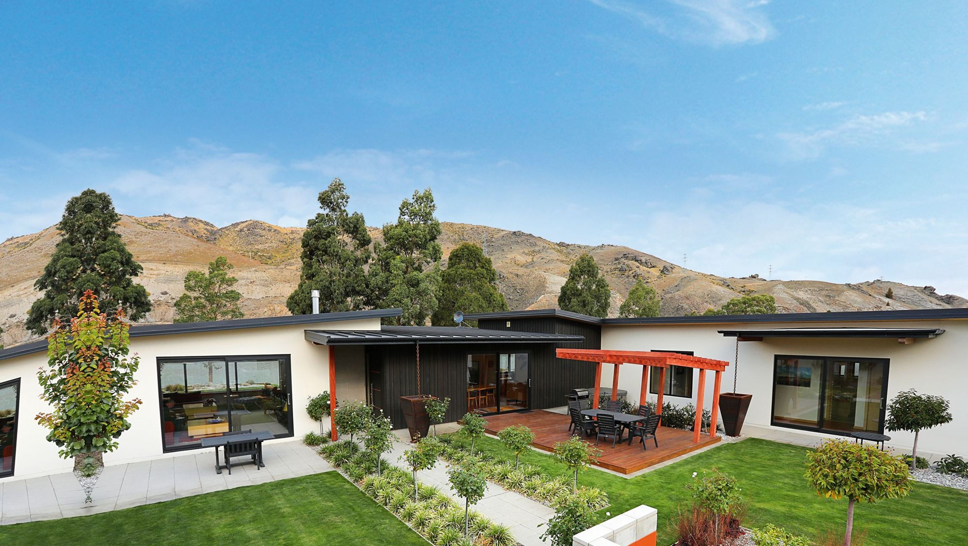 Bowron Residence