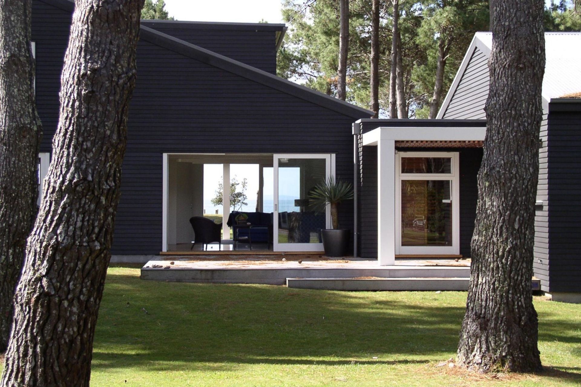 Matarangi House