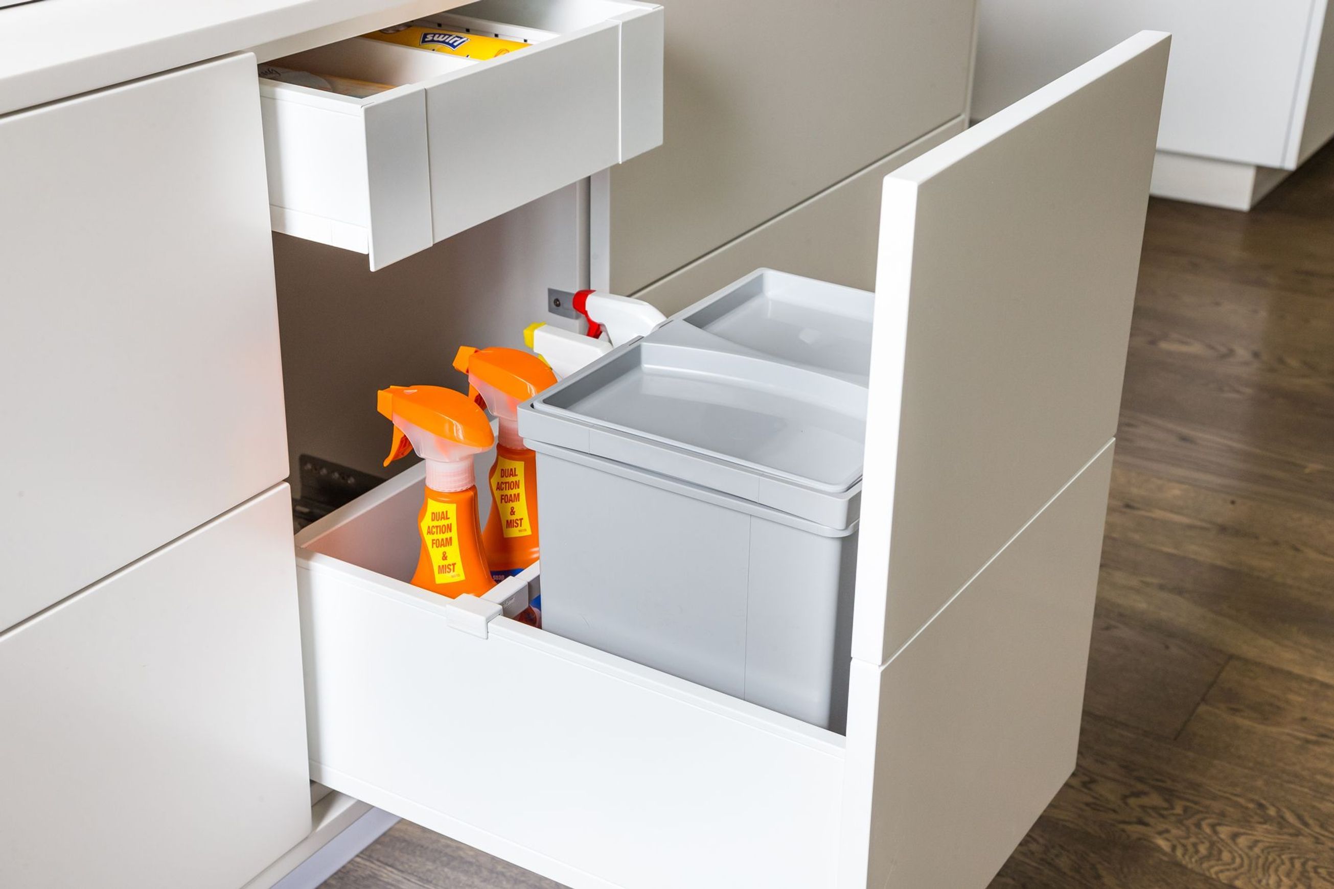 SERVO-DRIVE uno for bin solutions