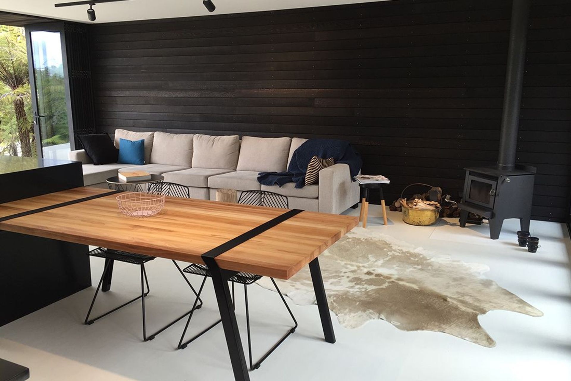 Ema House
