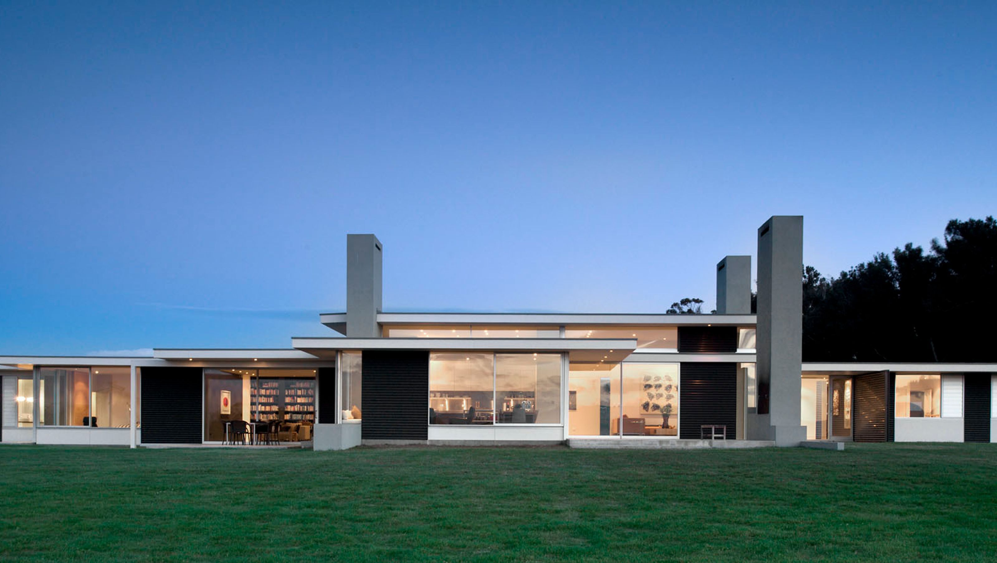 Martinborough House 2004