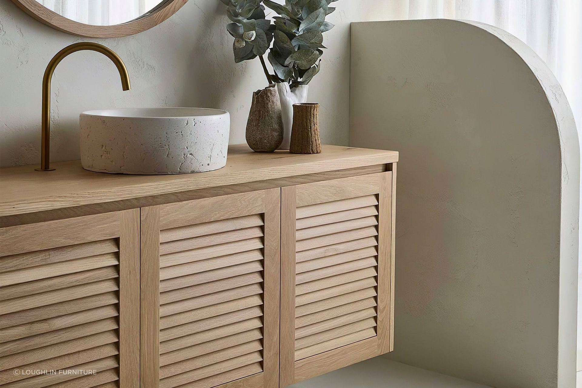 A coastal style that would right at place in the Hamptons with the Keys Vanity