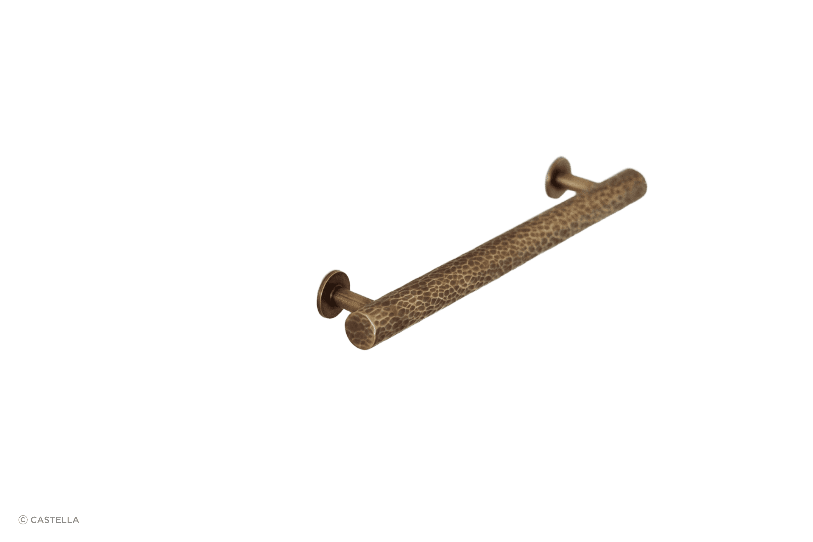 The Tarn handle in Aged Brass features a Hammered Finish