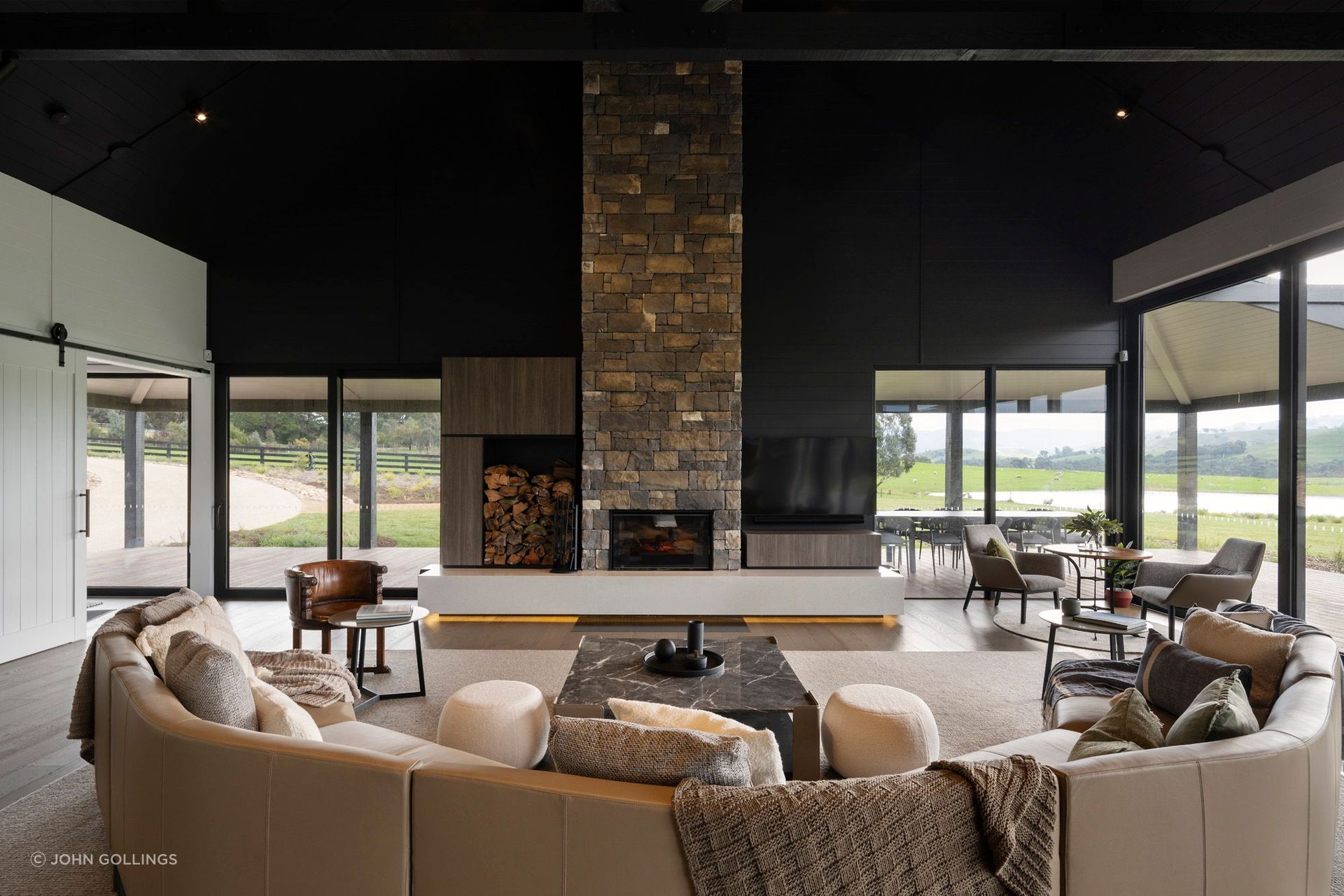 Narandurnung House by Borland Architecture.