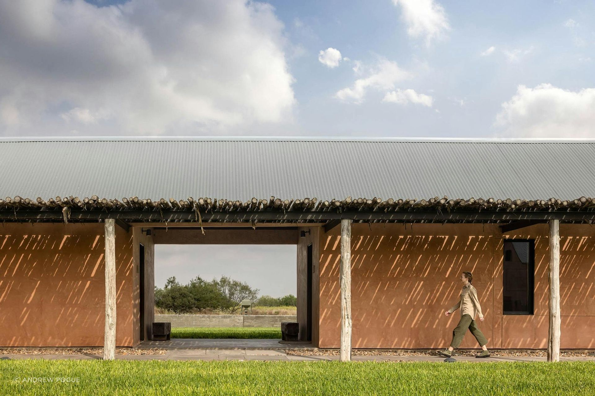 This image and below, Elizita Ranch by Andersson / Wise.