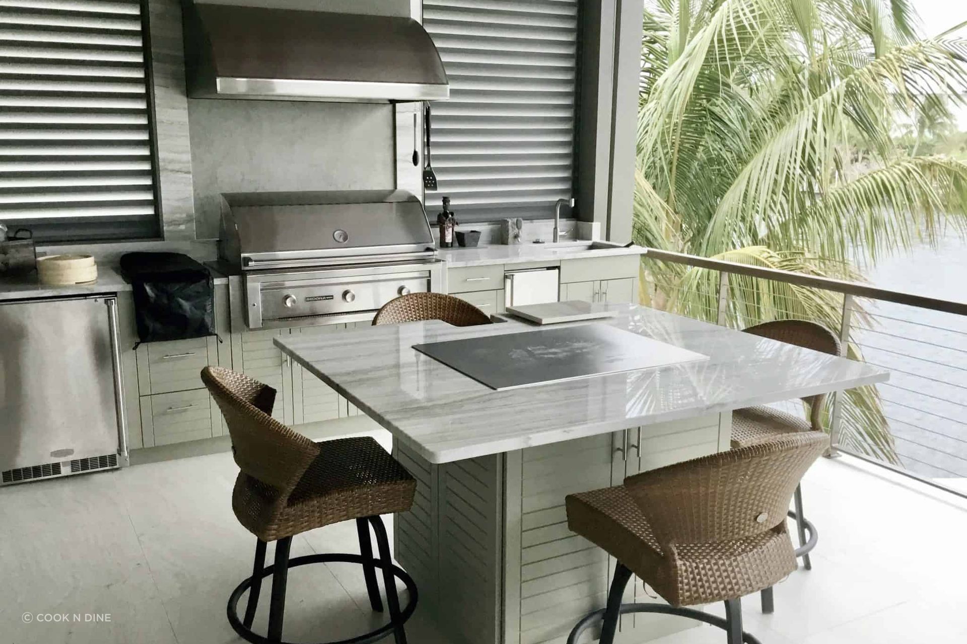 CND-teppanyaki-grill-built-in-griddle-MO80-Lanai-custom-table-2048x1536.jpeg