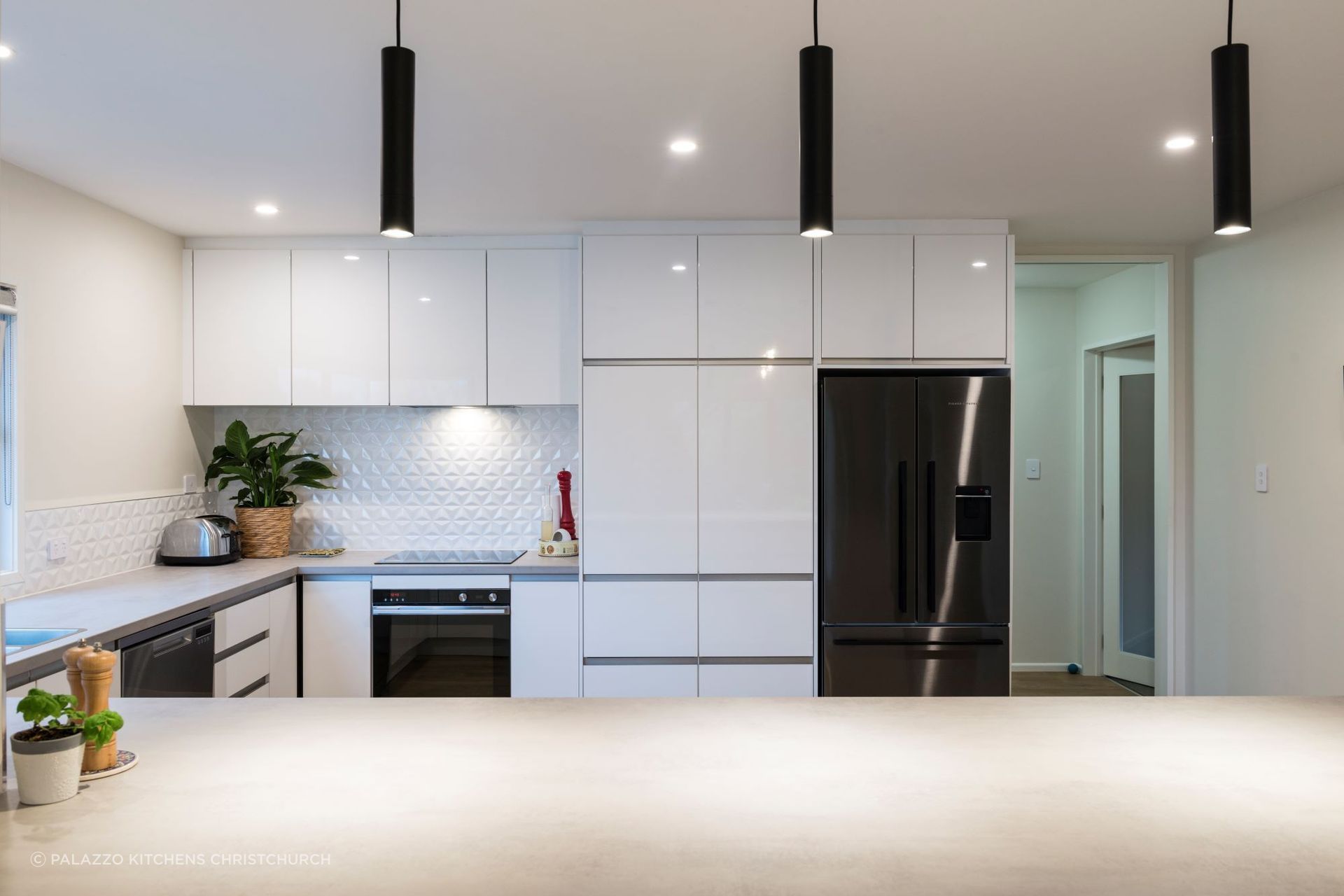 Adding texture and depth with 3D tiles in this stylish kitchen in Christchurch — Photography: Kate Claridge Photography