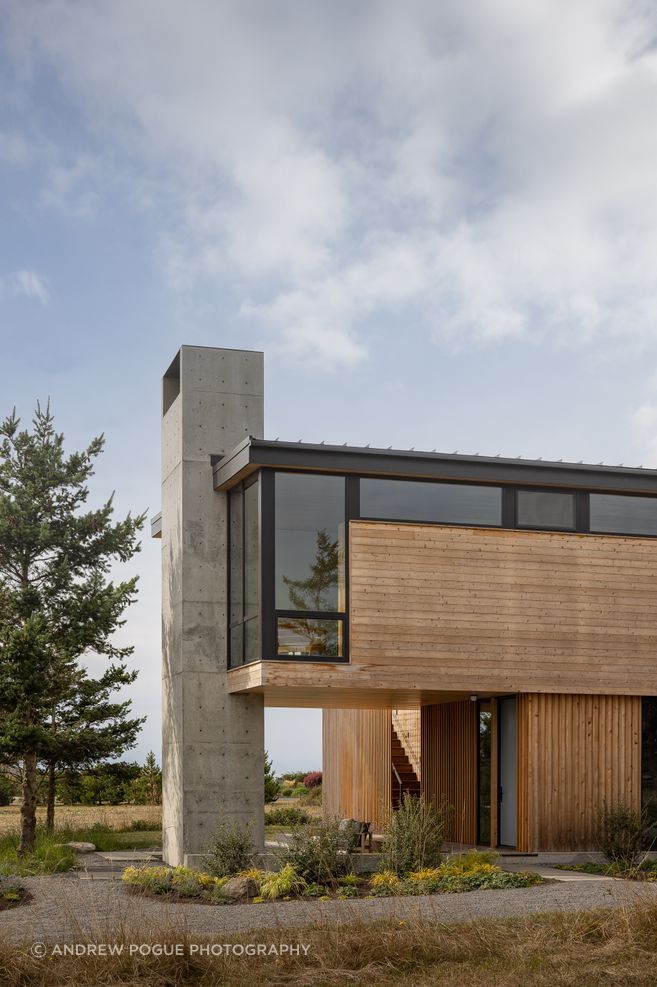 Perched on a previously overgrown lot in the San Juan Islands, Prentiss + Balance + Wickline Architects's Eagle Cove is a versatile family ‘beach house,’ balancing expansive, outward-looking views with a grounded sense of seclusion.