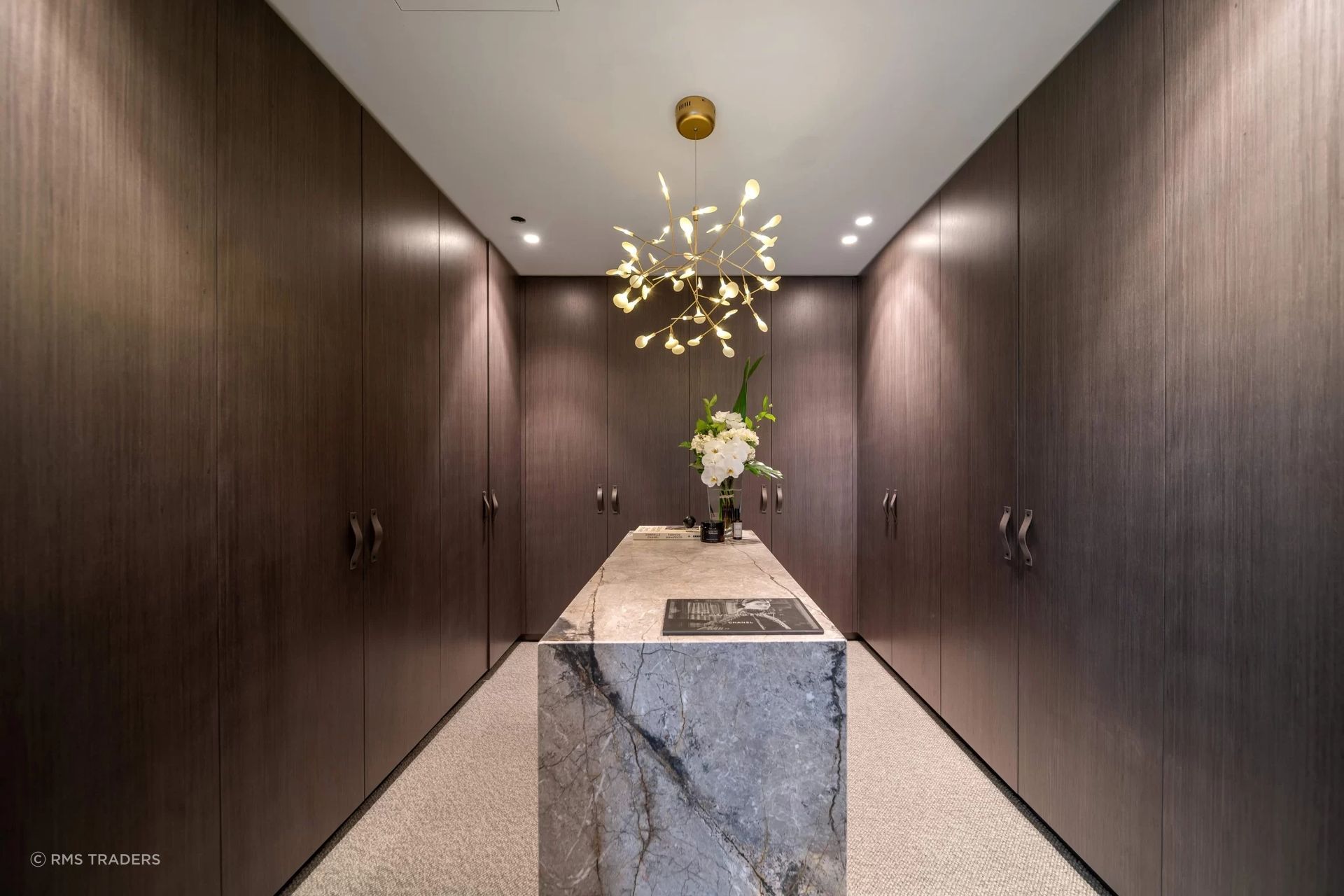 SILVERROOTHONEDMARBLESLABSRMSTRADERSNATURALSTONESUPPLIERMELBOURNE004-2048x1365-ap-compressed.jpg