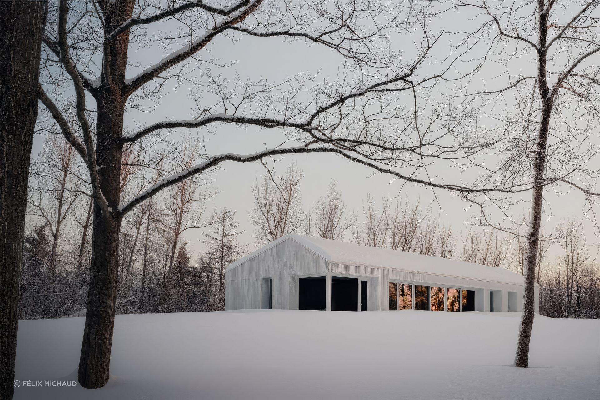 At Timbertop House, a simple gabled form holds a more nuanced brief, creating a year-round retreat for an active family where mudroom, communal living, private bedrooms and sheltered outdoor spaces are carefully shaped around daily rituals.

Architecture: Akb Architects