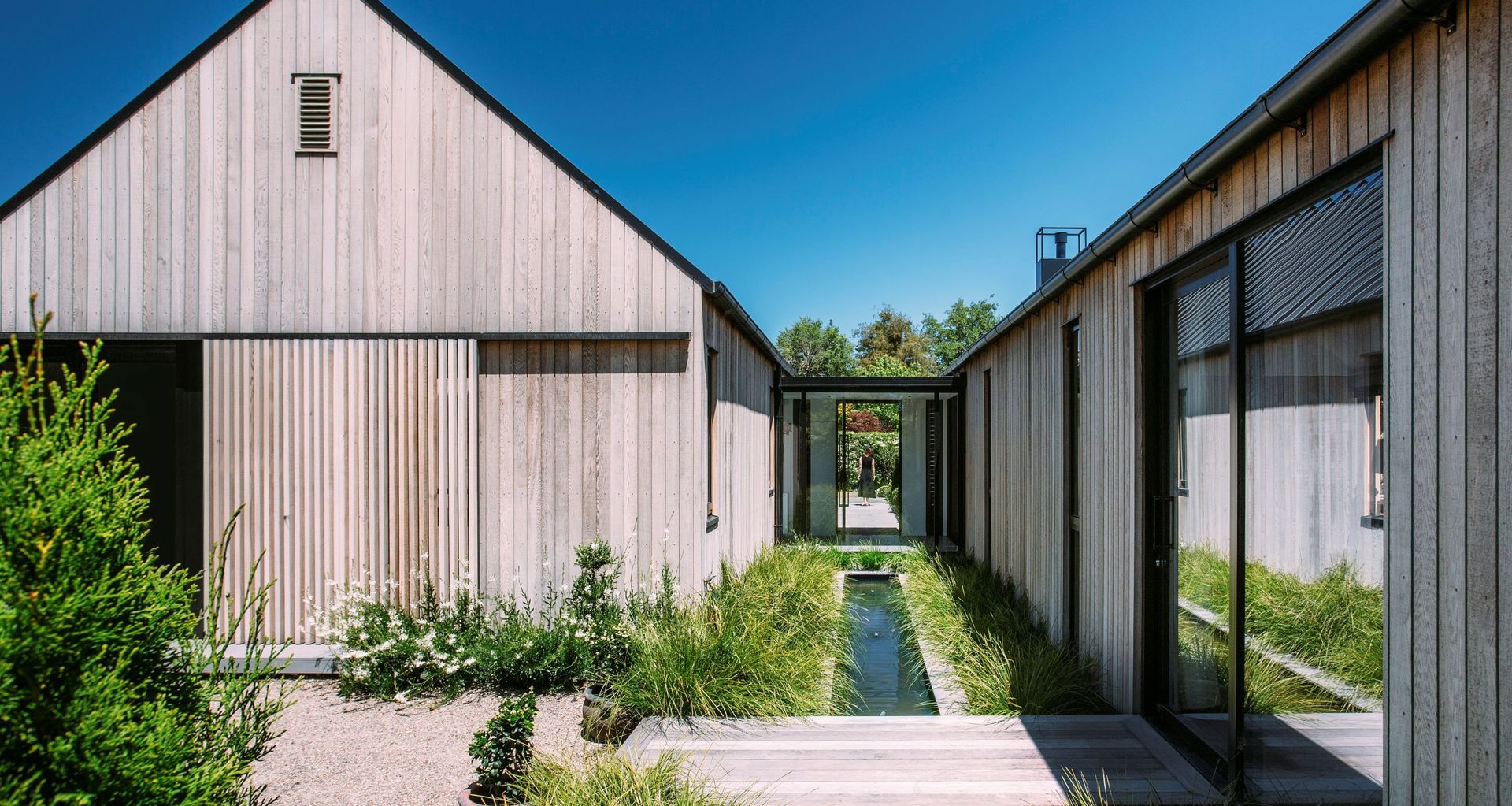 Vertical Shiplap Cedar Weatherboards
From Rosenfeld Kidson &amp; Co.
