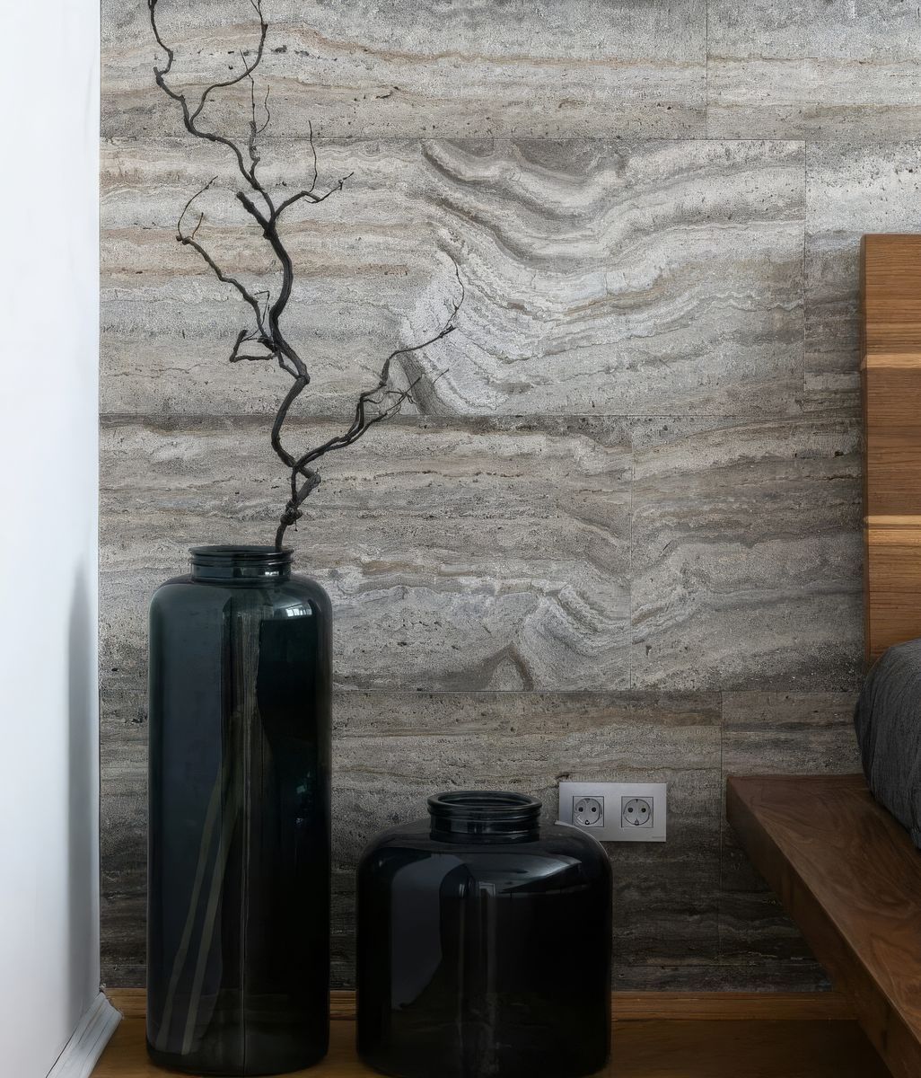Creating Comfort in Warm Weather Using Light Textures