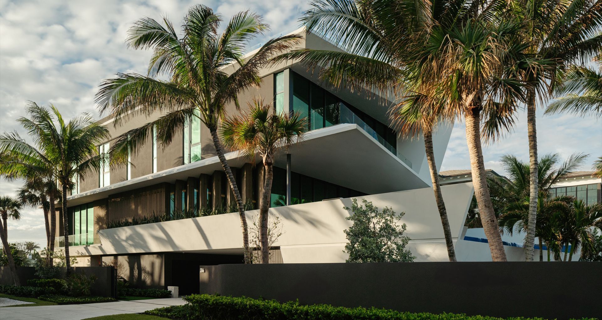 When KODA Design + Architecture was tasked with designing North Ocean Residence on this stunning oceanfront site, it was evident that views, light, and the beachfront context would be the driving force. The firm's inspiration came from the numerous catamarans that line the sand beyond, and that exploration continued with the geometry of their components and how they could be expressed through architecture. (Photo by Jeanne Canto)
