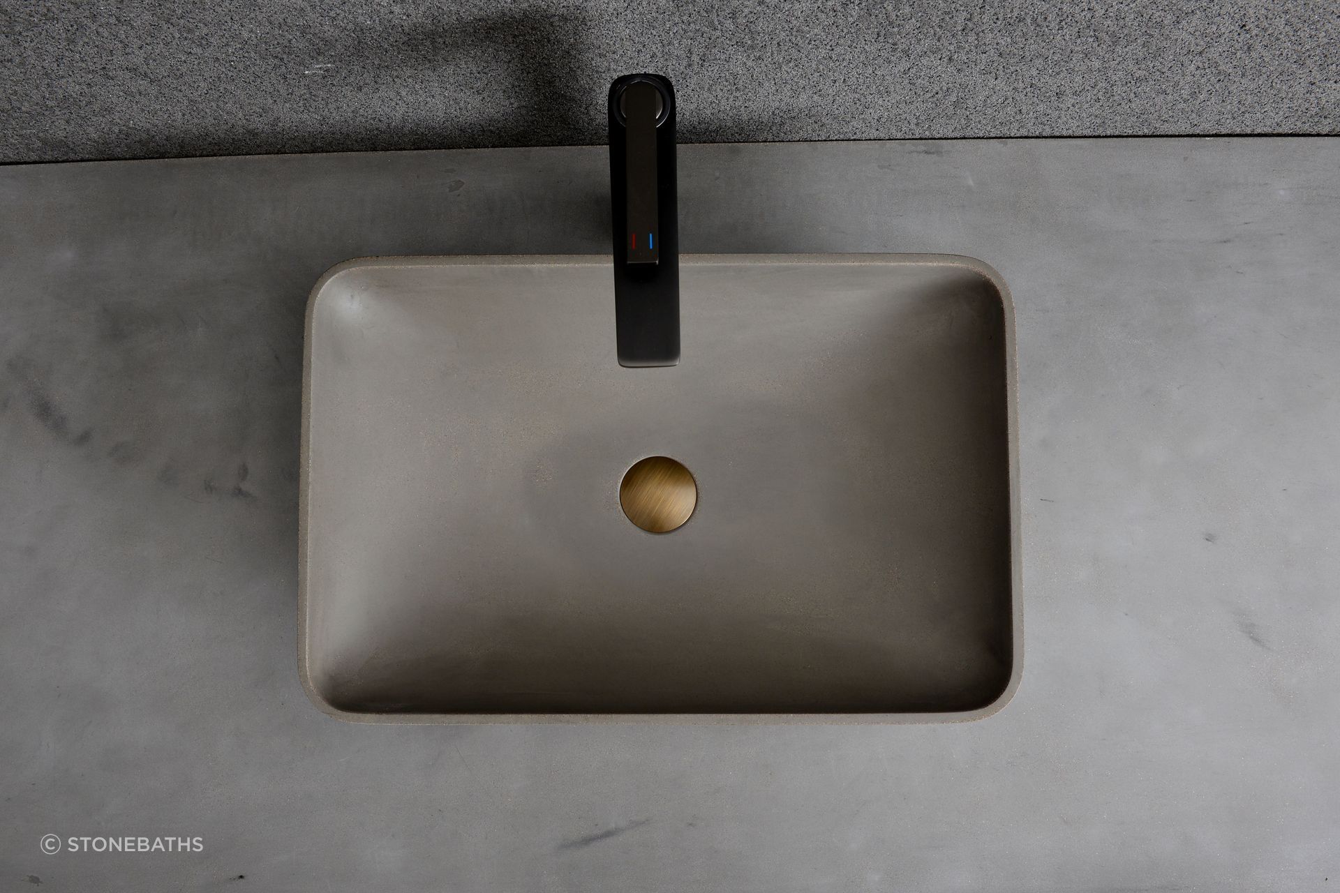 Toka Concrete Rectangle Basin CON-005
by Stonebaths