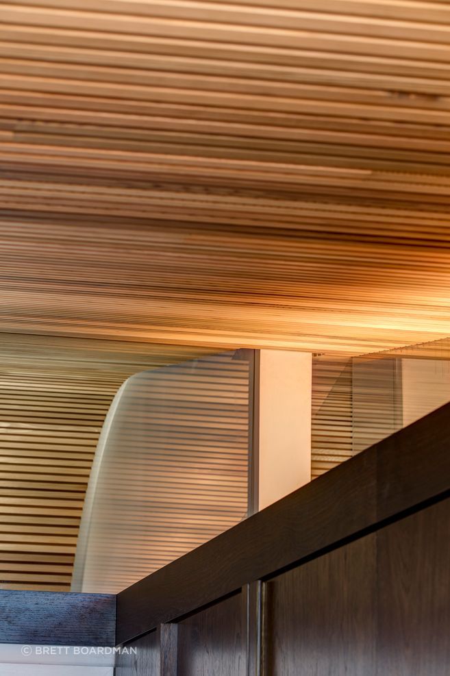 “If we can create a wash of light across the ceiling, it helps travel the light through the space. It is a good general light across the surface, but at night it also helps to lift and accentuate the curve of the ceiling,” says Harper-Pell.