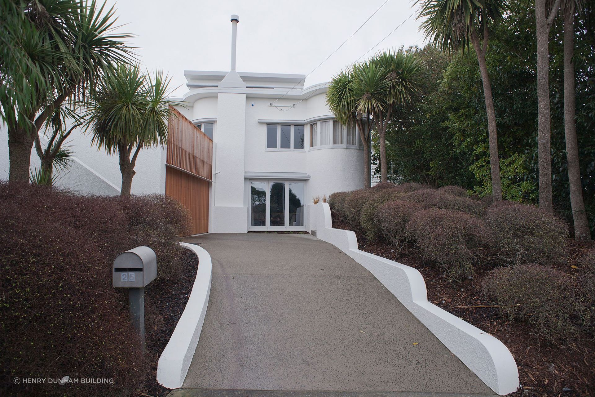 With its bold use of geometric shapes, Art Deco is one of the most distinctive house styles in New Zealand, wonderfully shown in this renovation project in Westmere..
