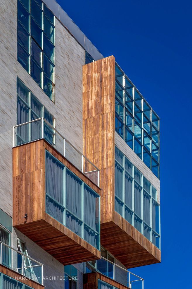 From details like a serene photography collection to hand-crafted furniture and dramatic bay-window views, the rooms in the Atix Hotel are meant to be full sensory experiences. Local comanche stone, which paved the streets of La Paz in the 1920s, embellish the facade and interior of the hotel.