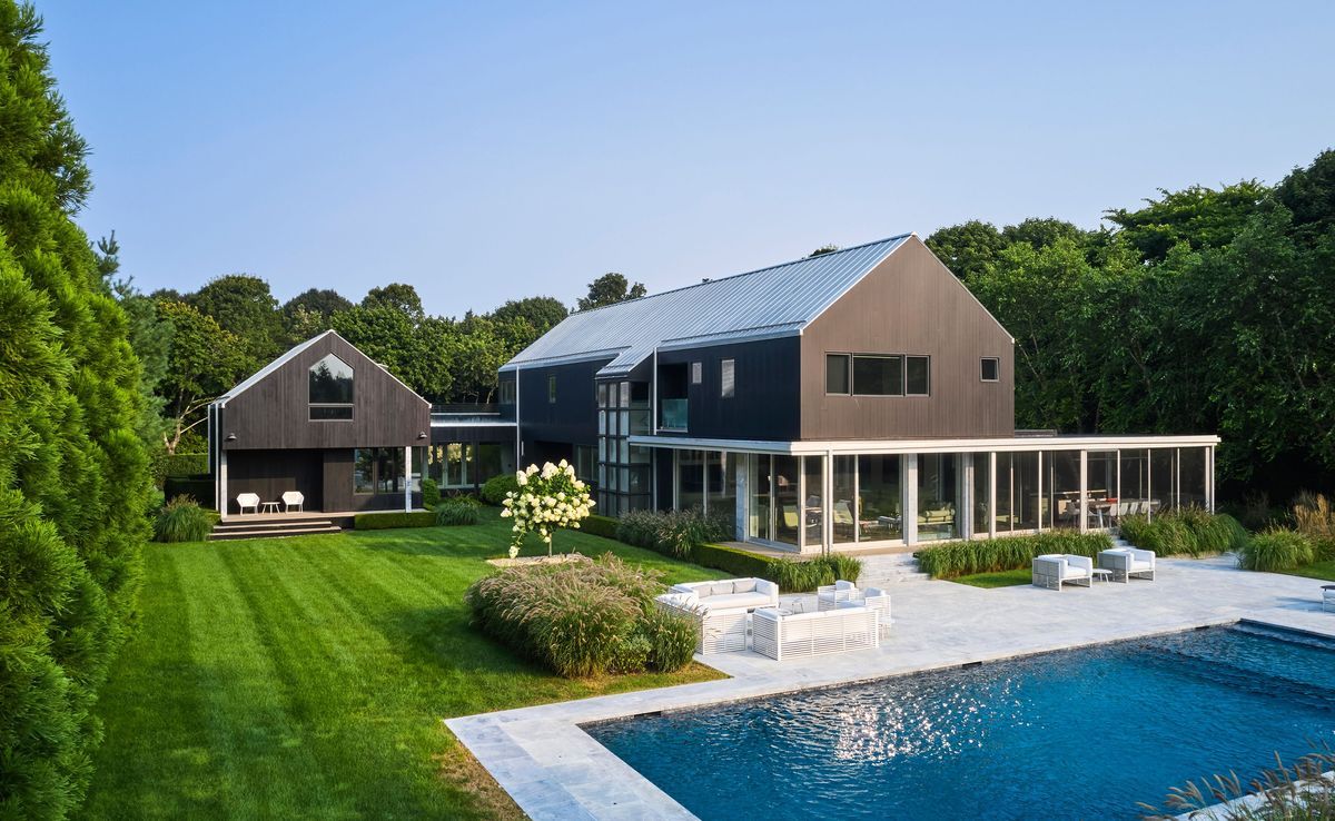 The Architecture Firm That Refuses to Pull Details From a Drawer