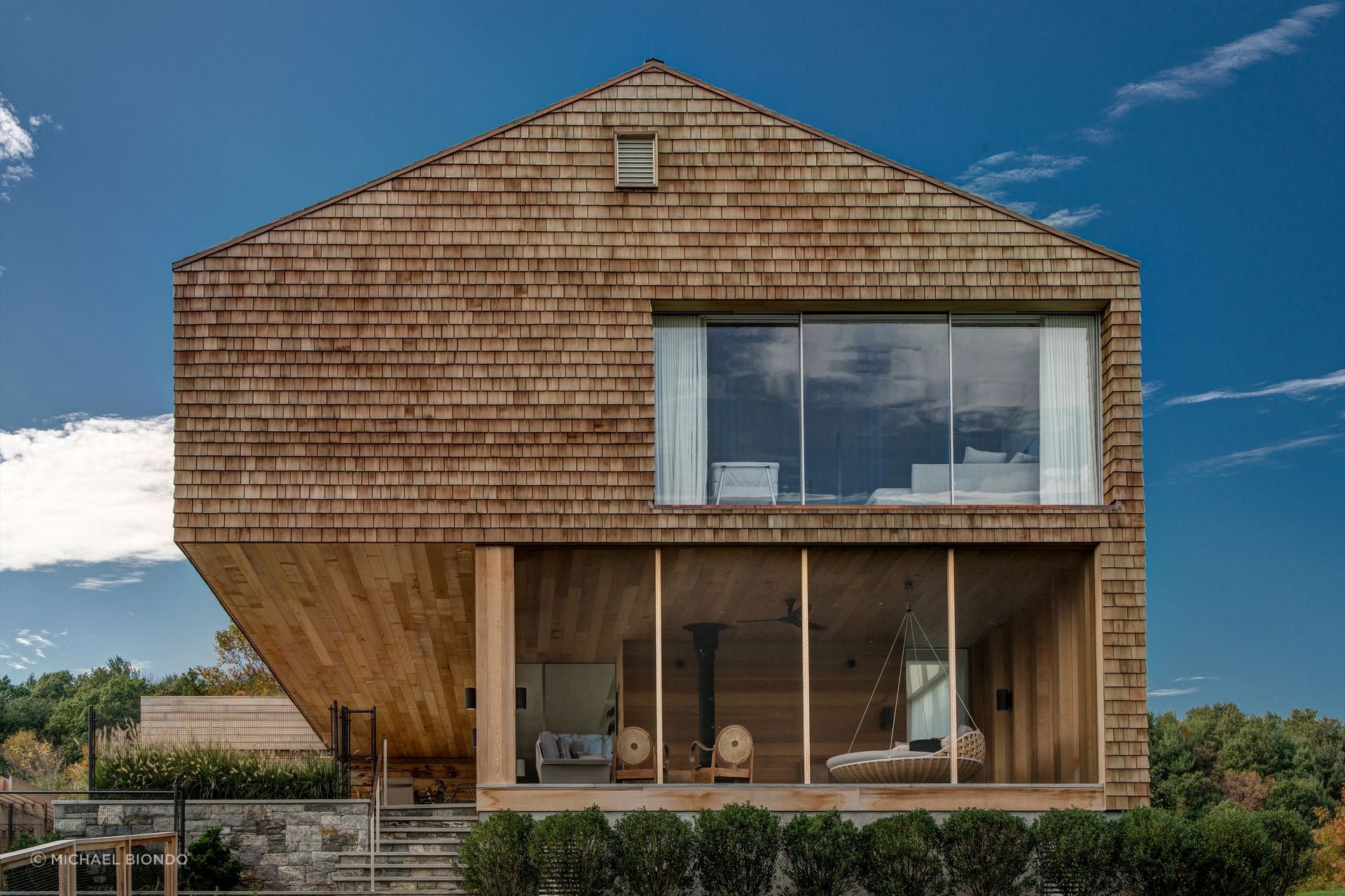 RA10102017shot6-ap-compressed.jpg