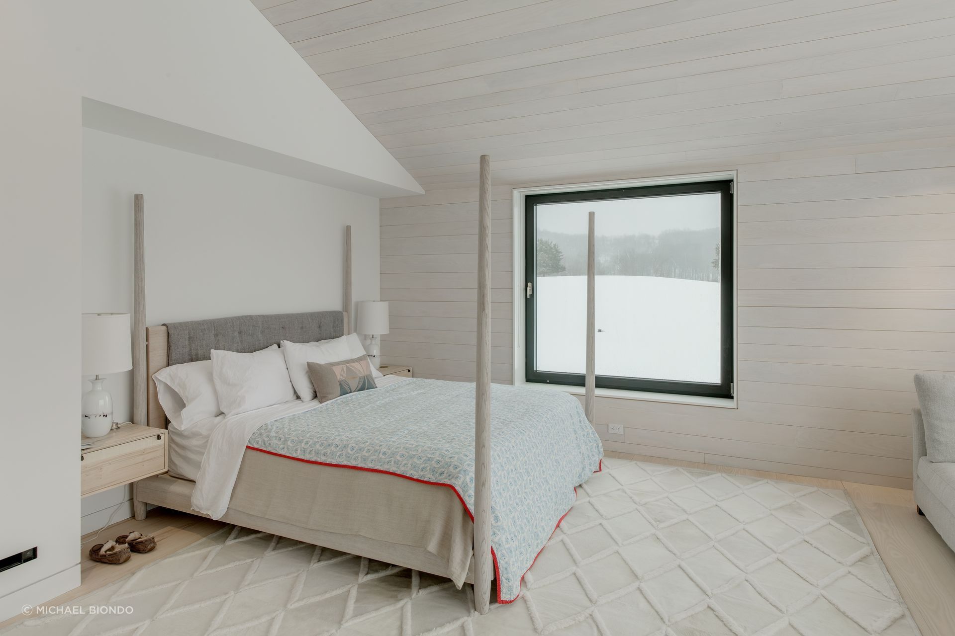 The primary suite bedroom