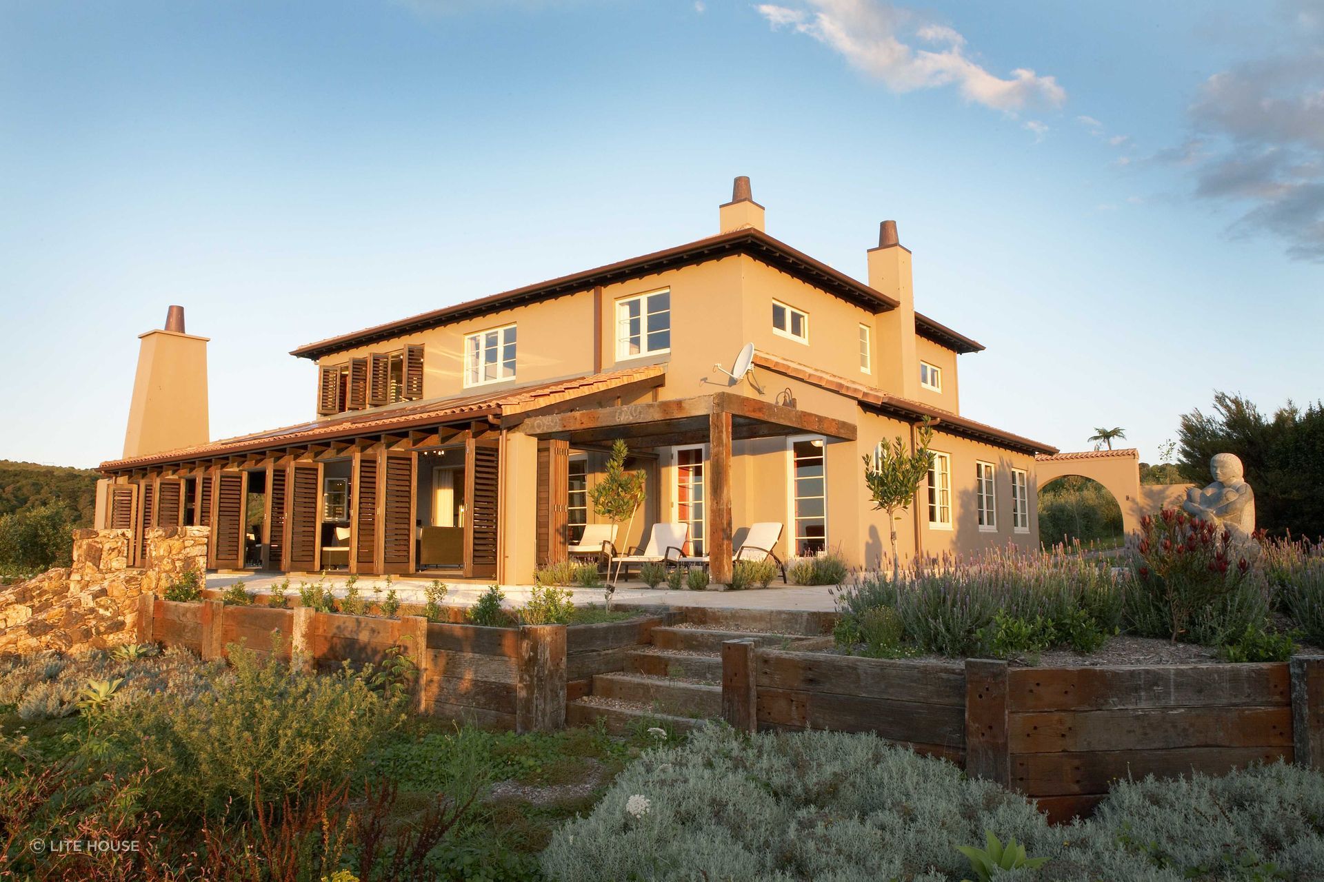 Villa Cascata — a home that wouldn't look amiss on the coast of the Mediterranean.