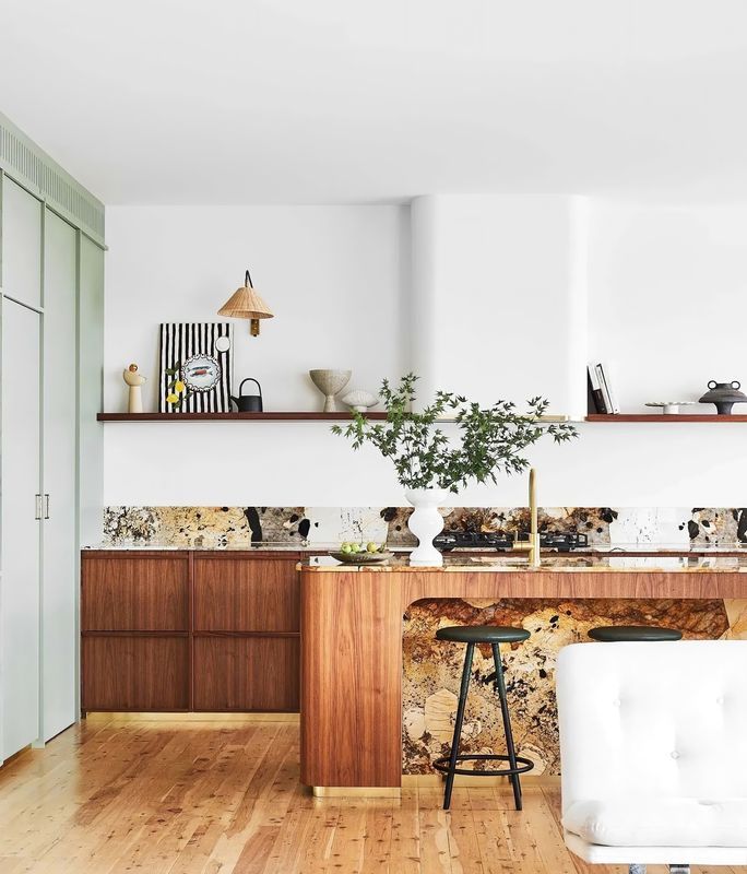 Lifestyle, Spaces