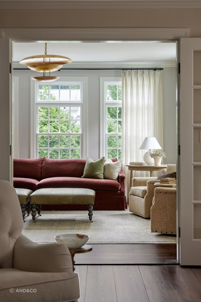 Project Norman Pl: Family Room