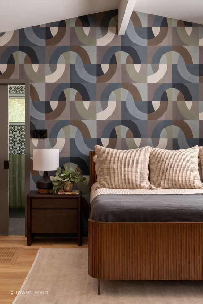 13Shoal-Creek-ResidenceFordPrimary-Bedroom-ap-compressed.jpg