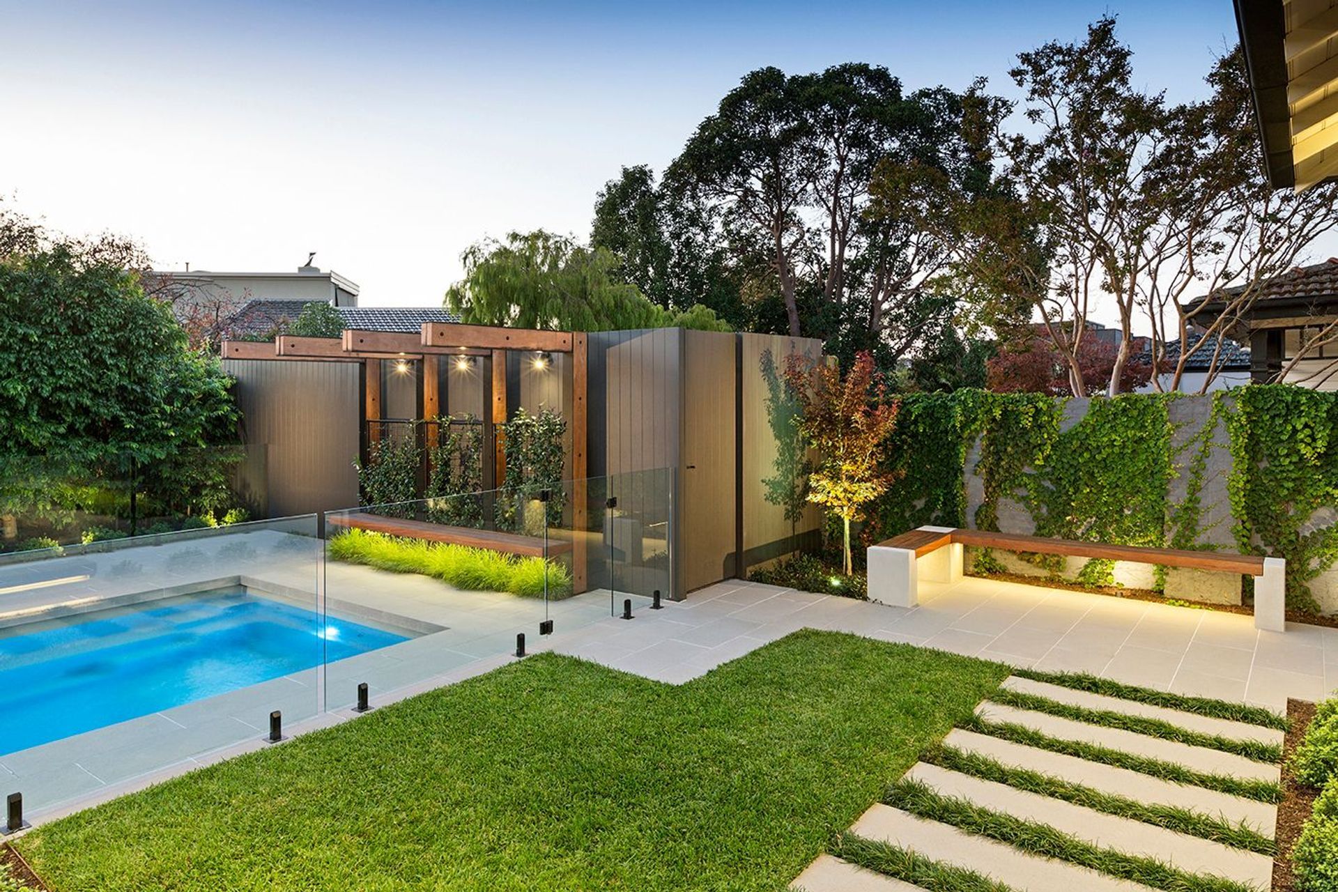 Glen Iris by Anthony Scott Landscape Design | Photography by Patrick Redmond