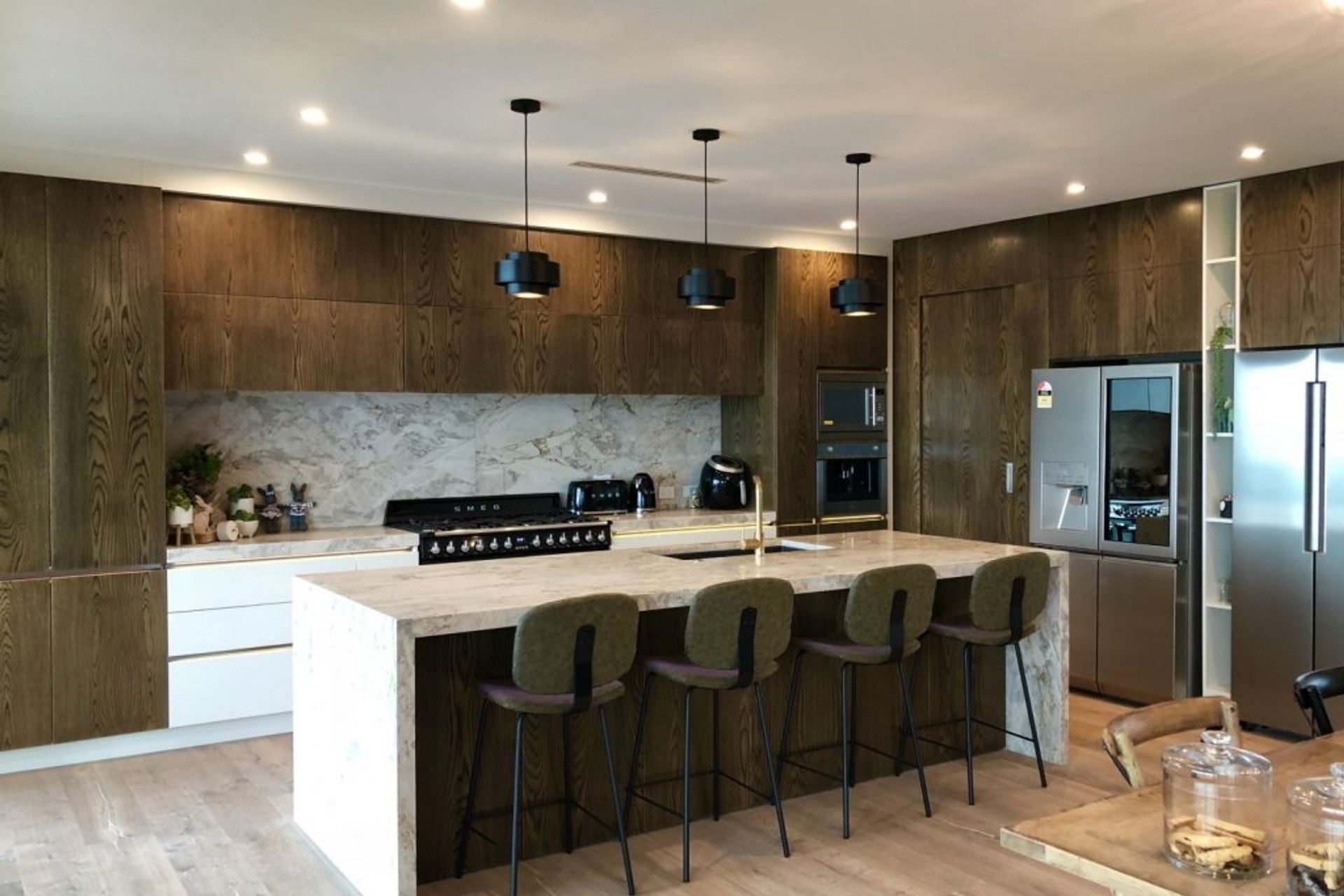Open vs Closed Kitchens: What are the Differences? A Kitchen Designer's Perspective