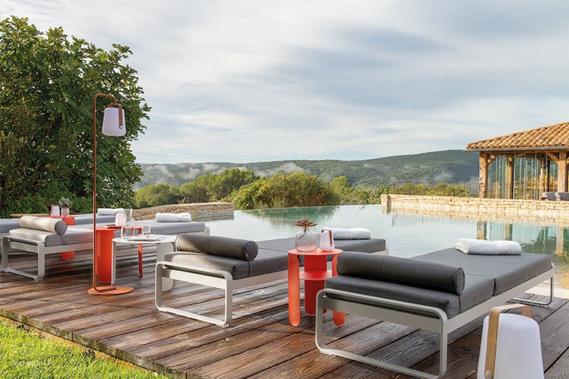 Offering exceptional comfort for boutique hotels and resorts.