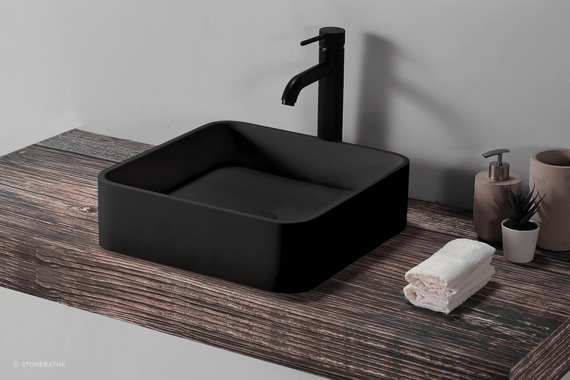 B1700 Square Basin
by Stonebaths