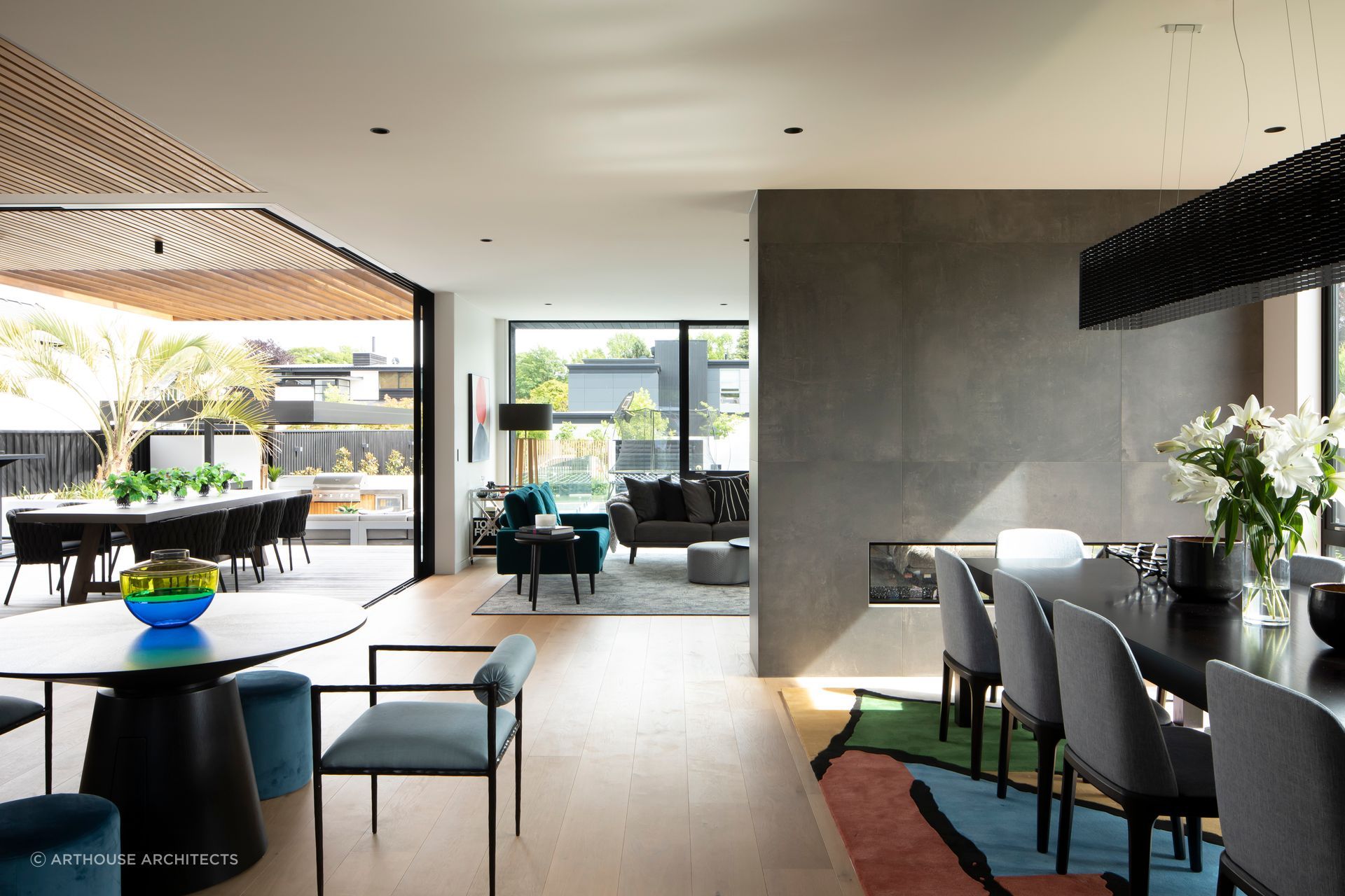 Indoor and outdoor living become one - Photography: Sarah Rowlands