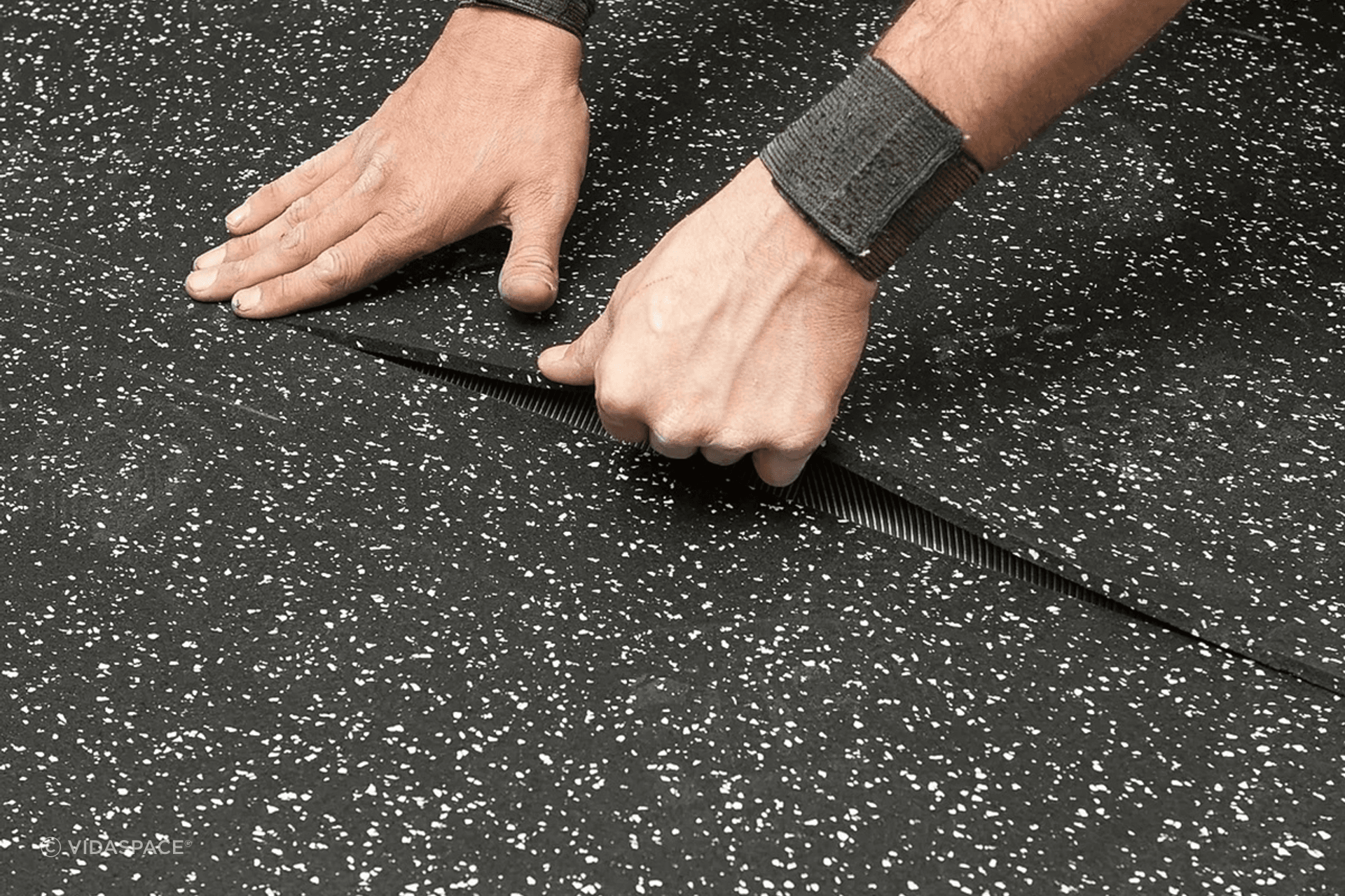 Installing-Underlay-for-engineered-timber.png