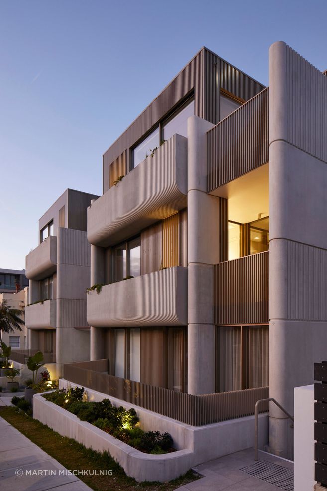 Ramsgate Ave, a contemporary apartment building in Bondi