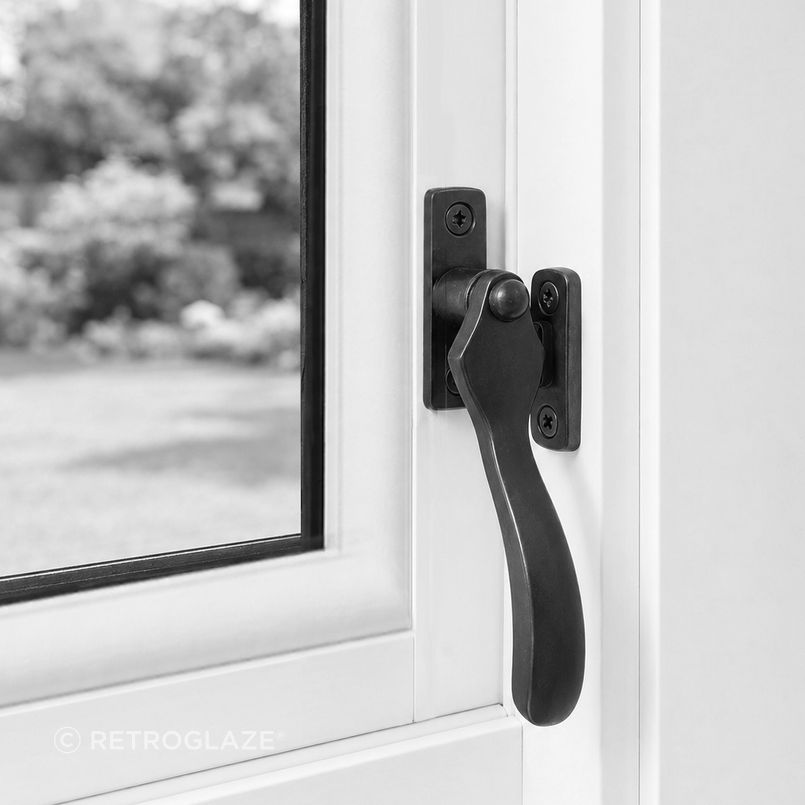 Split-Rail-with-Hardware-detail-ogee-bead.jpg