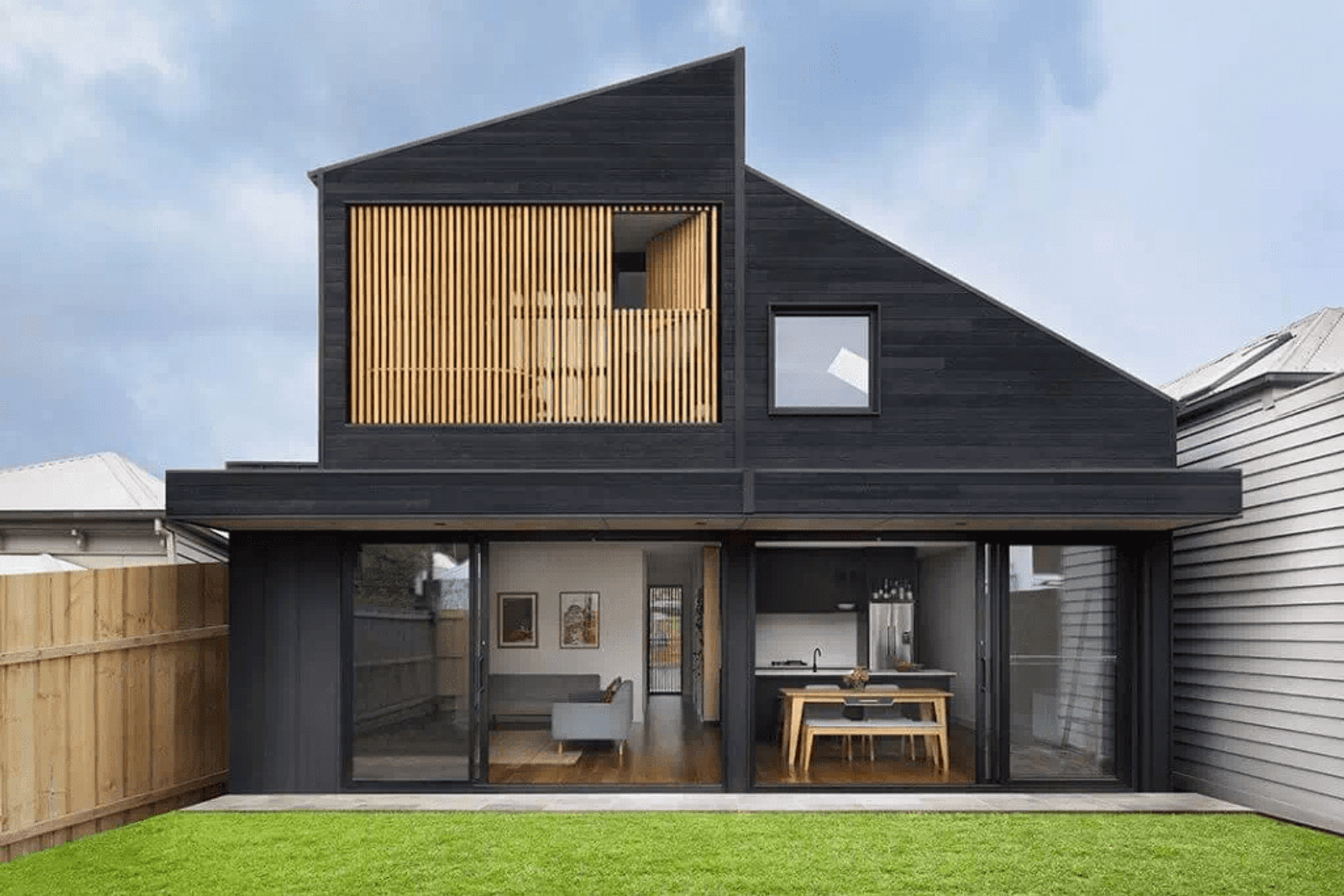 This St Kilda modular home does everything a good home should, with just an added touch of indulgence.