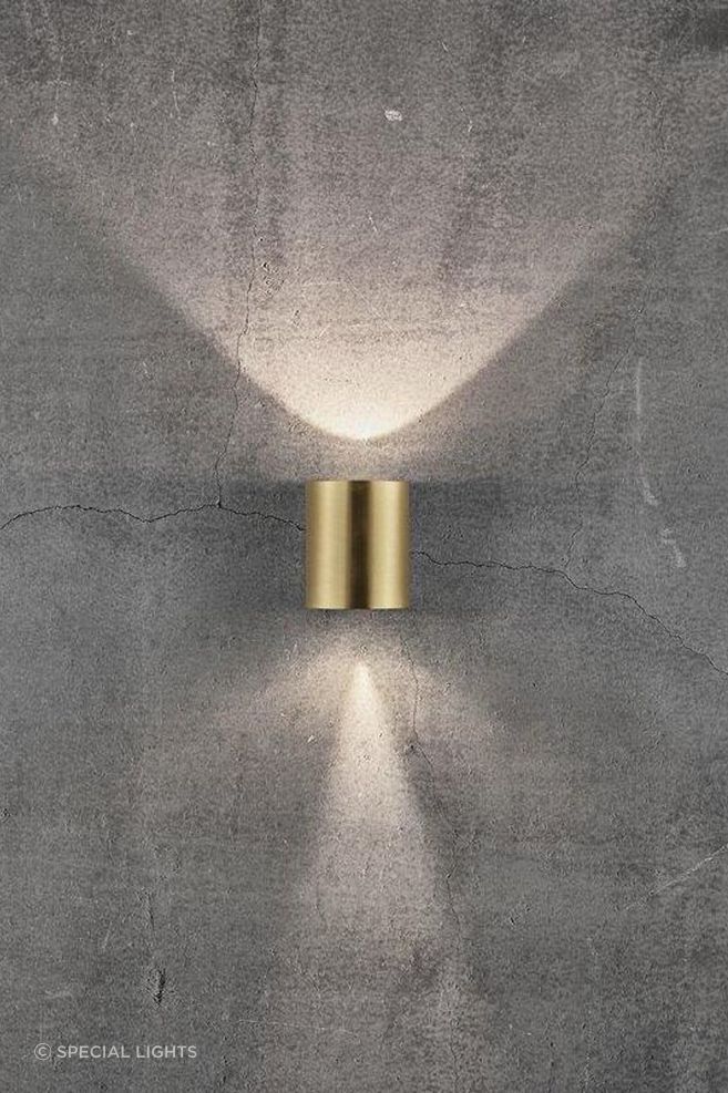 Manu up and down lights can be adjusted to emit either a strong bright light or a more ambient soft light.