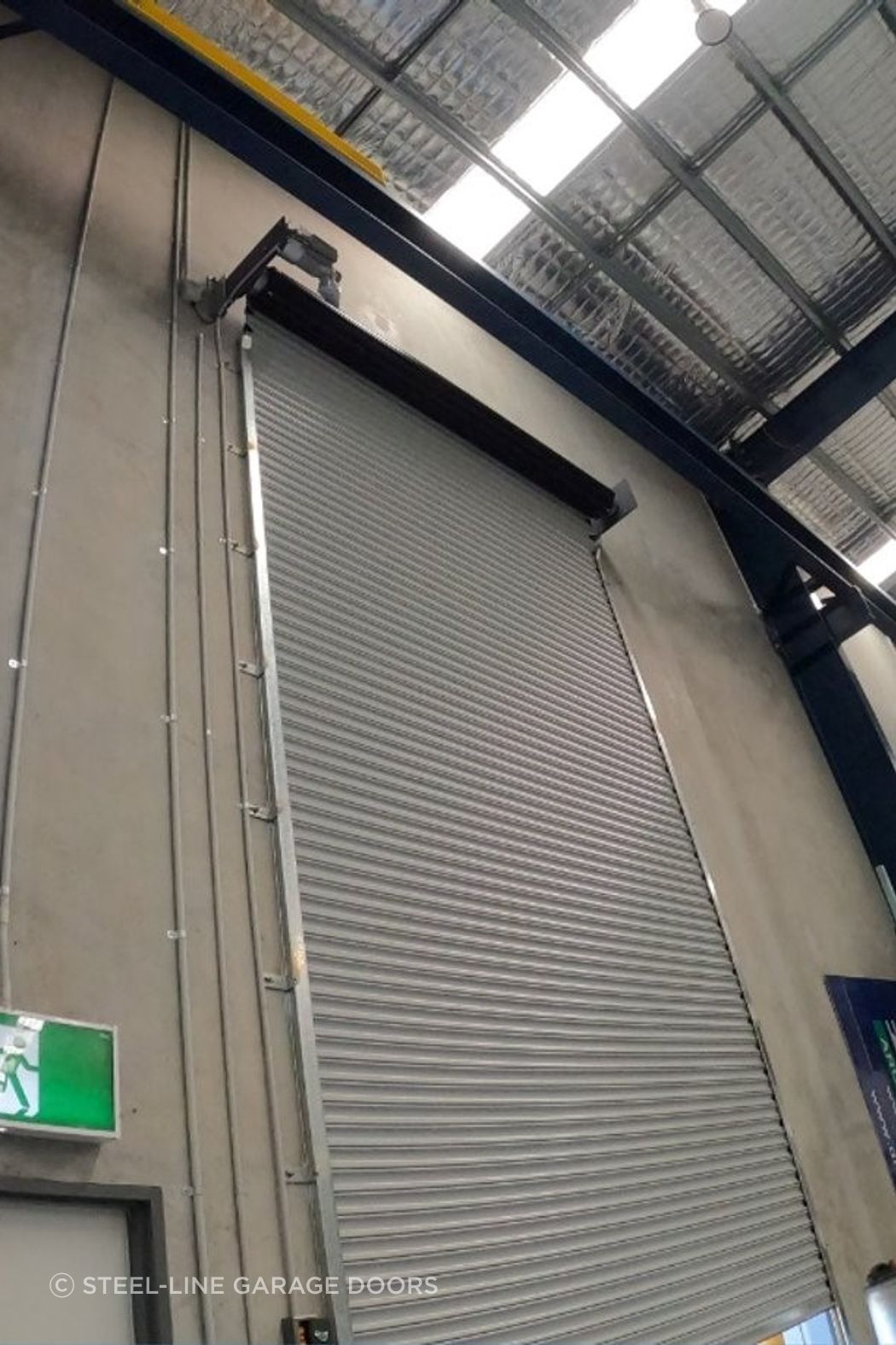 q75-roller-shutter-2.jpg