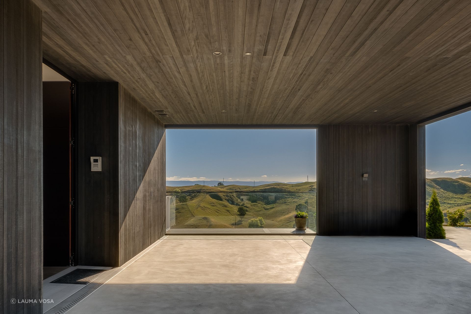2025-02-26-HAL-HILLTOP-HOUSE-18-v3.jpg