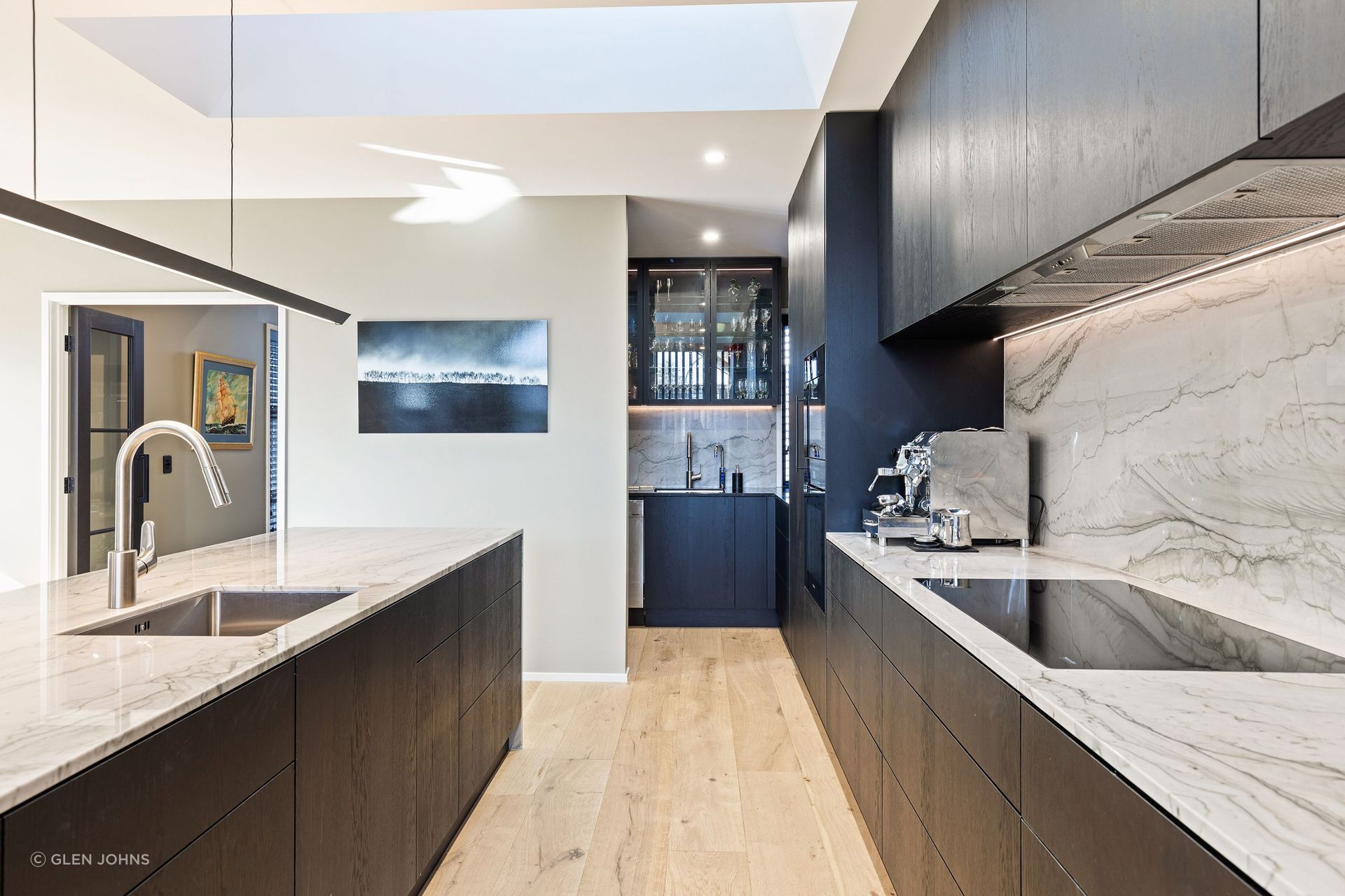 Project by Glen Johns Kitchens, Oakura, New Zealand