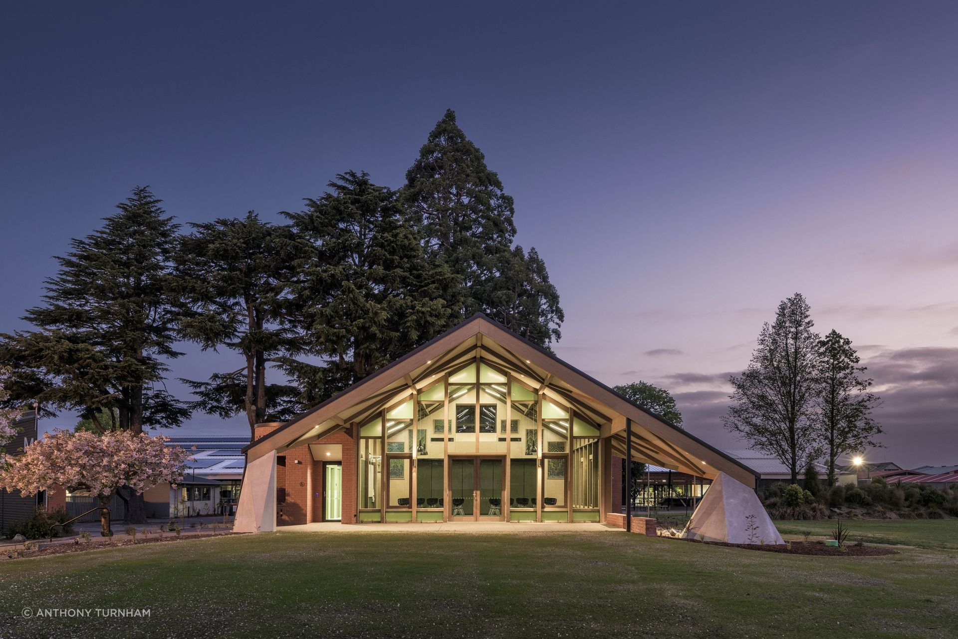 Te Ao Marama Whare by Stufkens+Chambers Architects