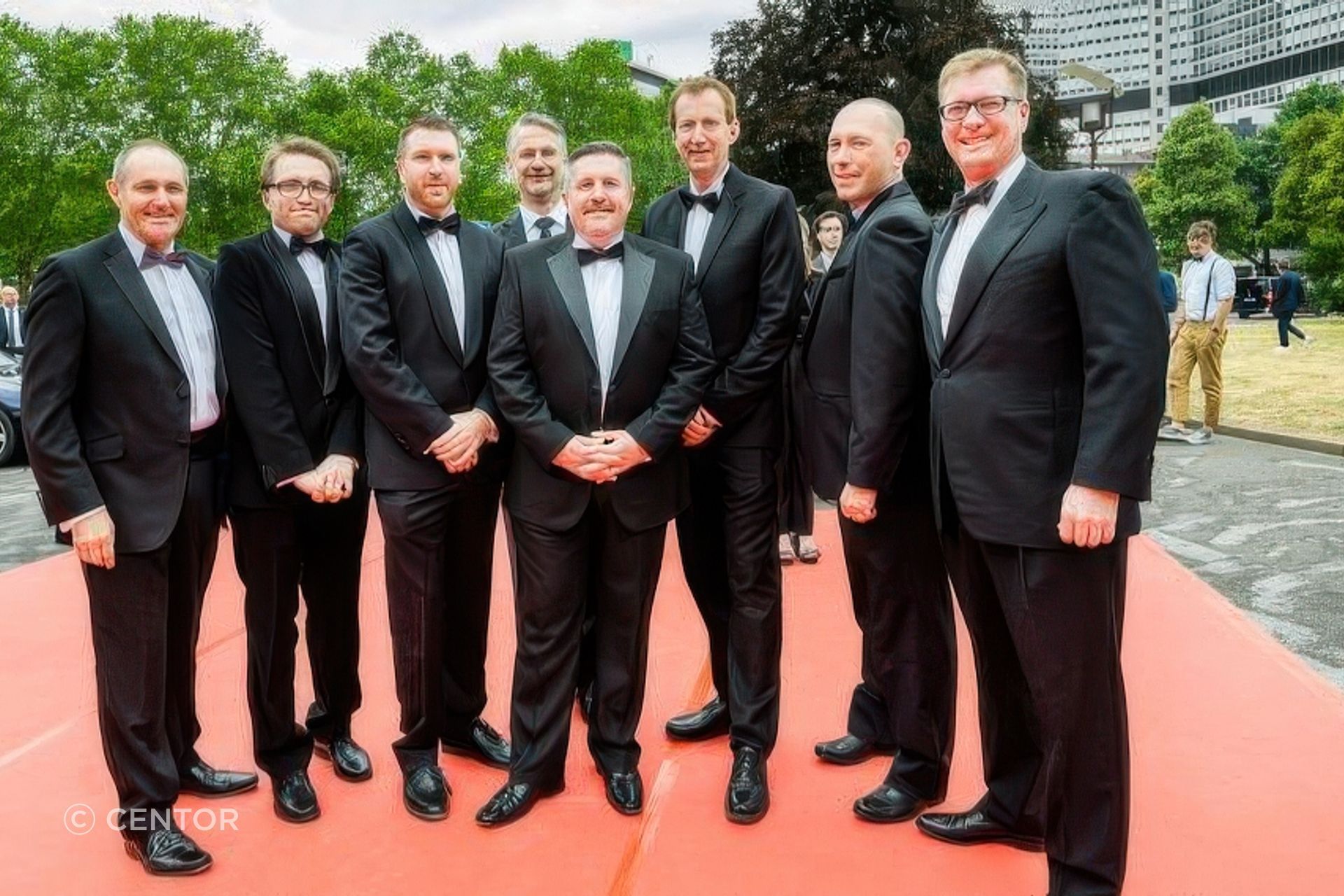 centor-red-dot-red-carpet-gigapixel-standard-v2-1000w.jpeg